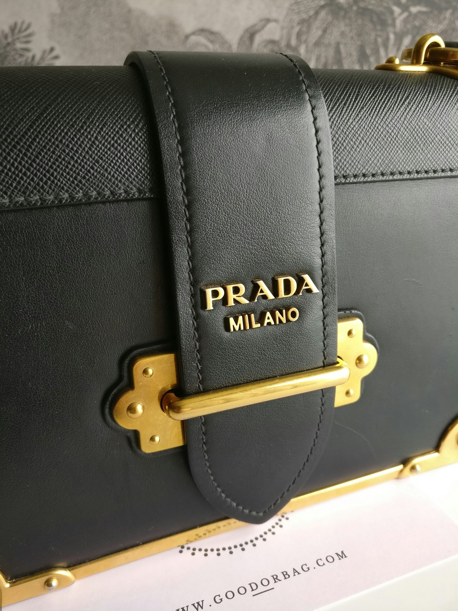 Prada Cahier