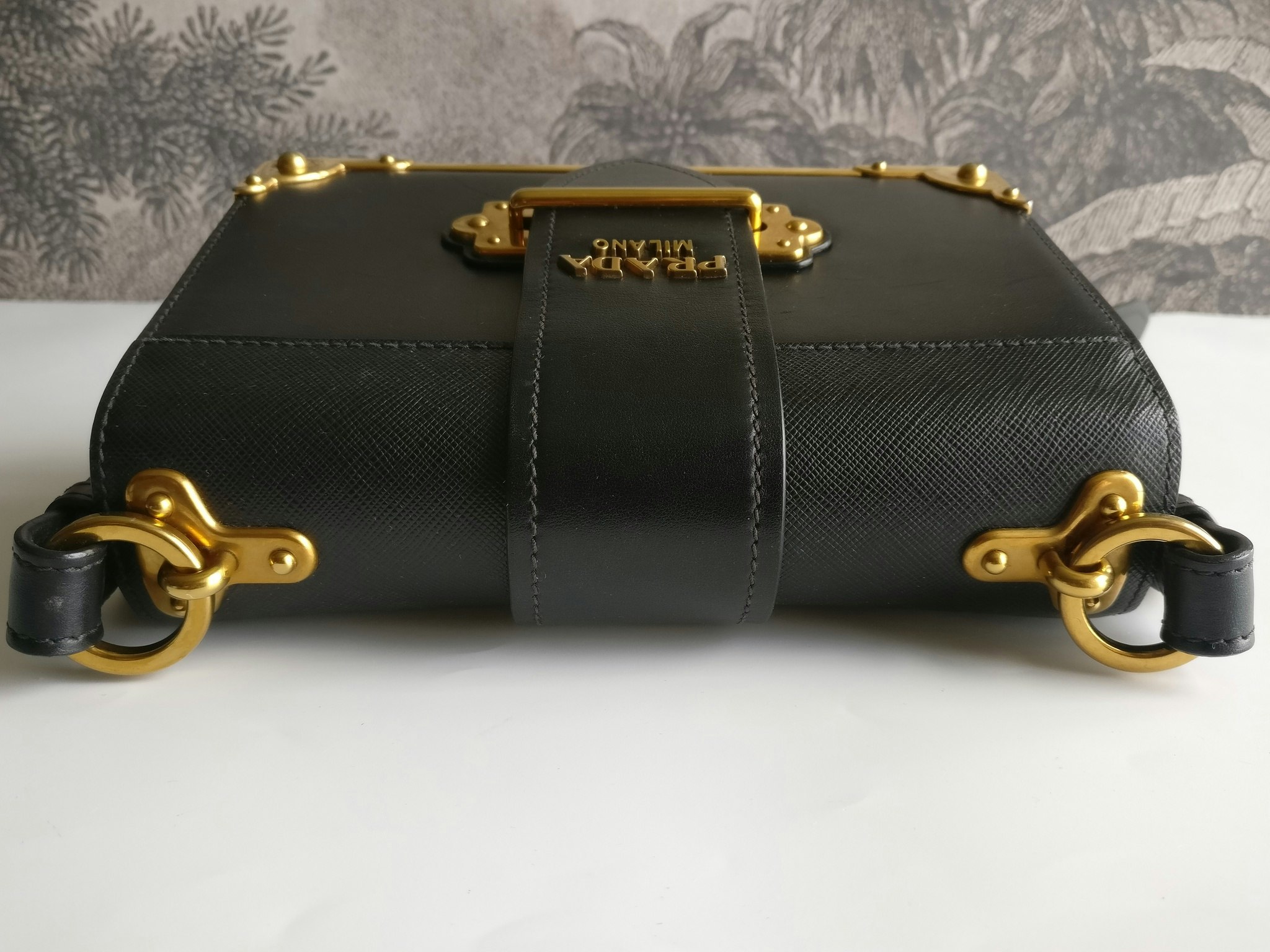 Prada Cahier