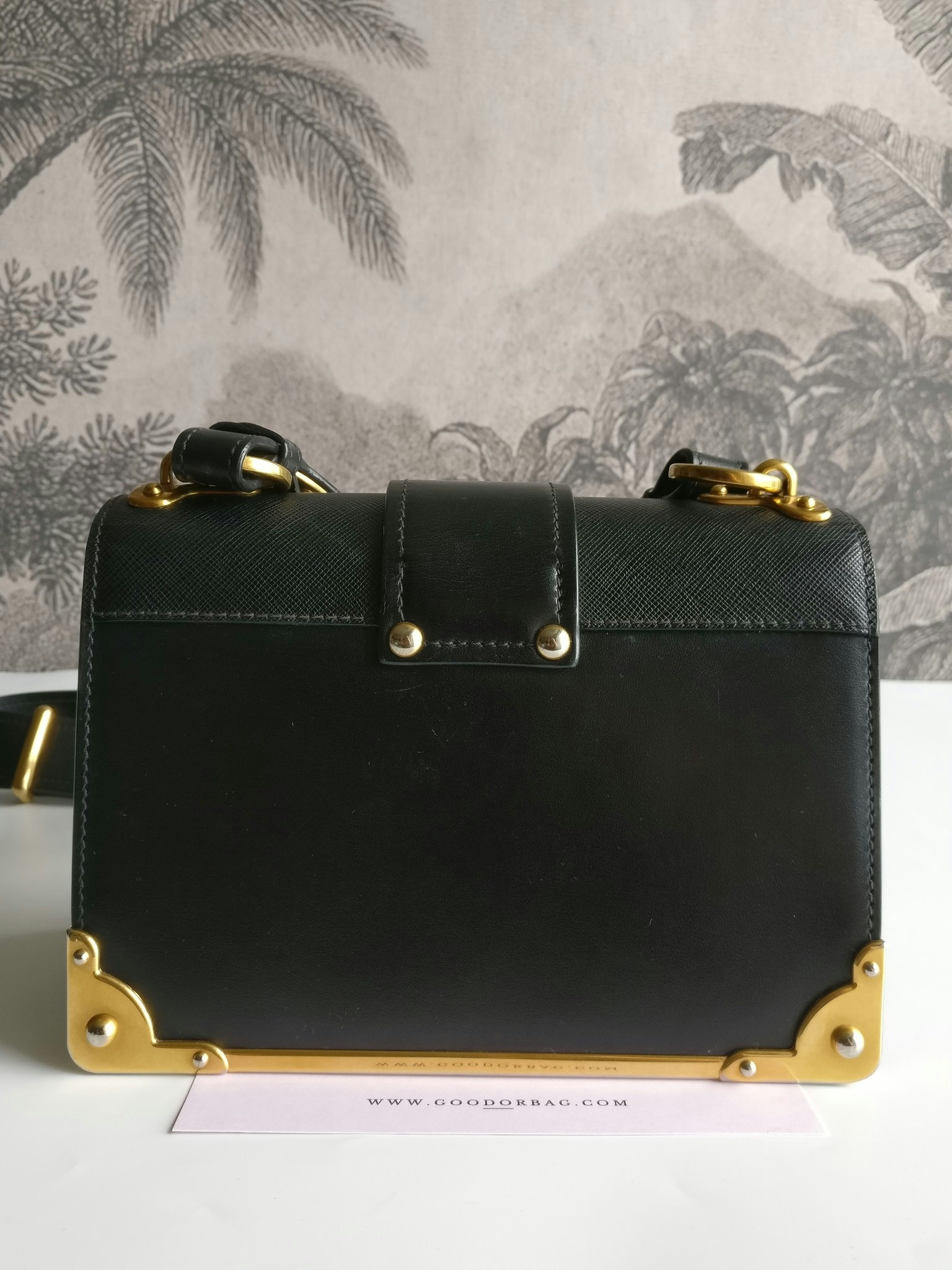 Prada Cahier