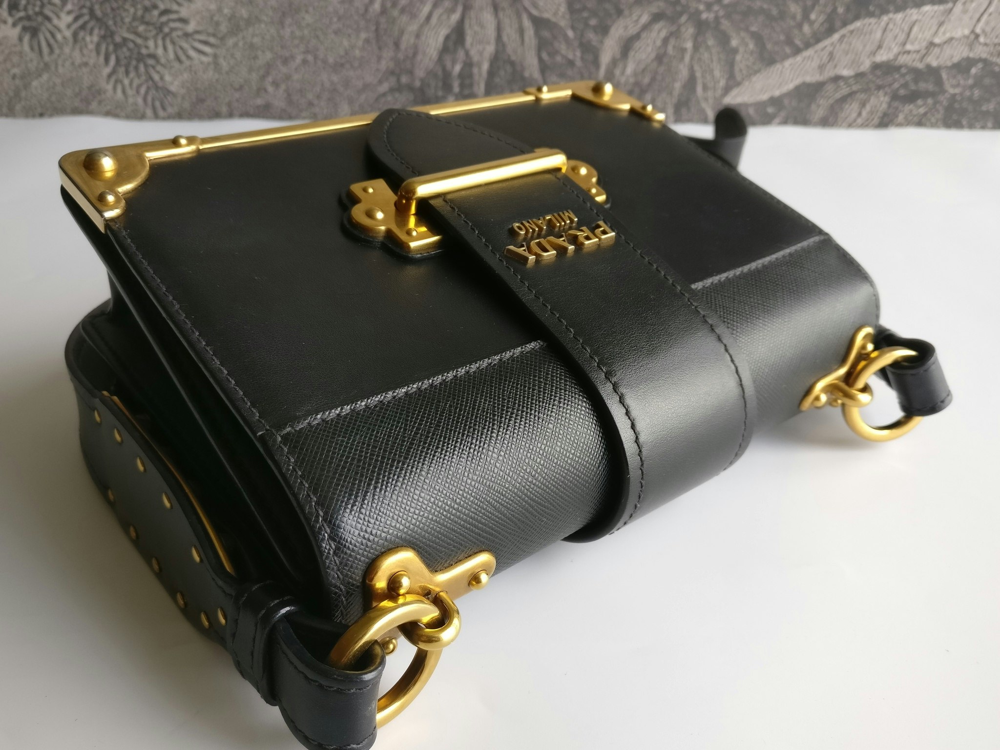 Prada Cahier