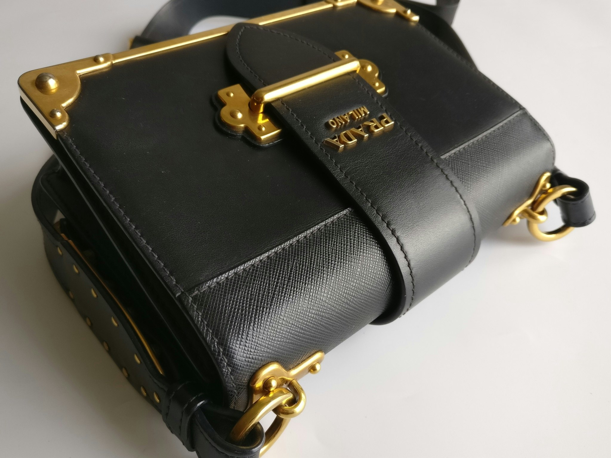 Prada Cahier