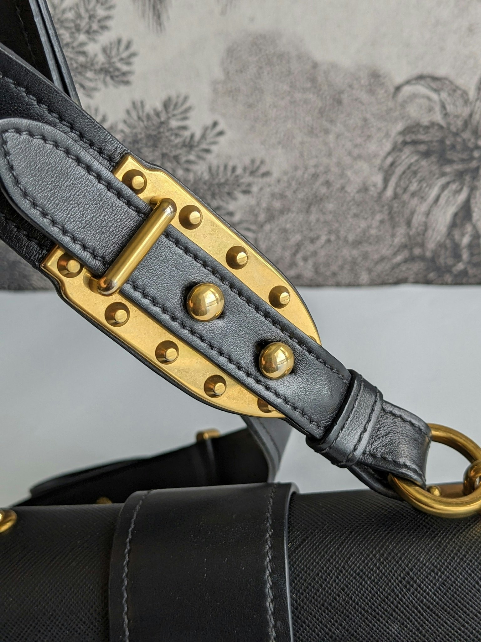 Prada Cahier