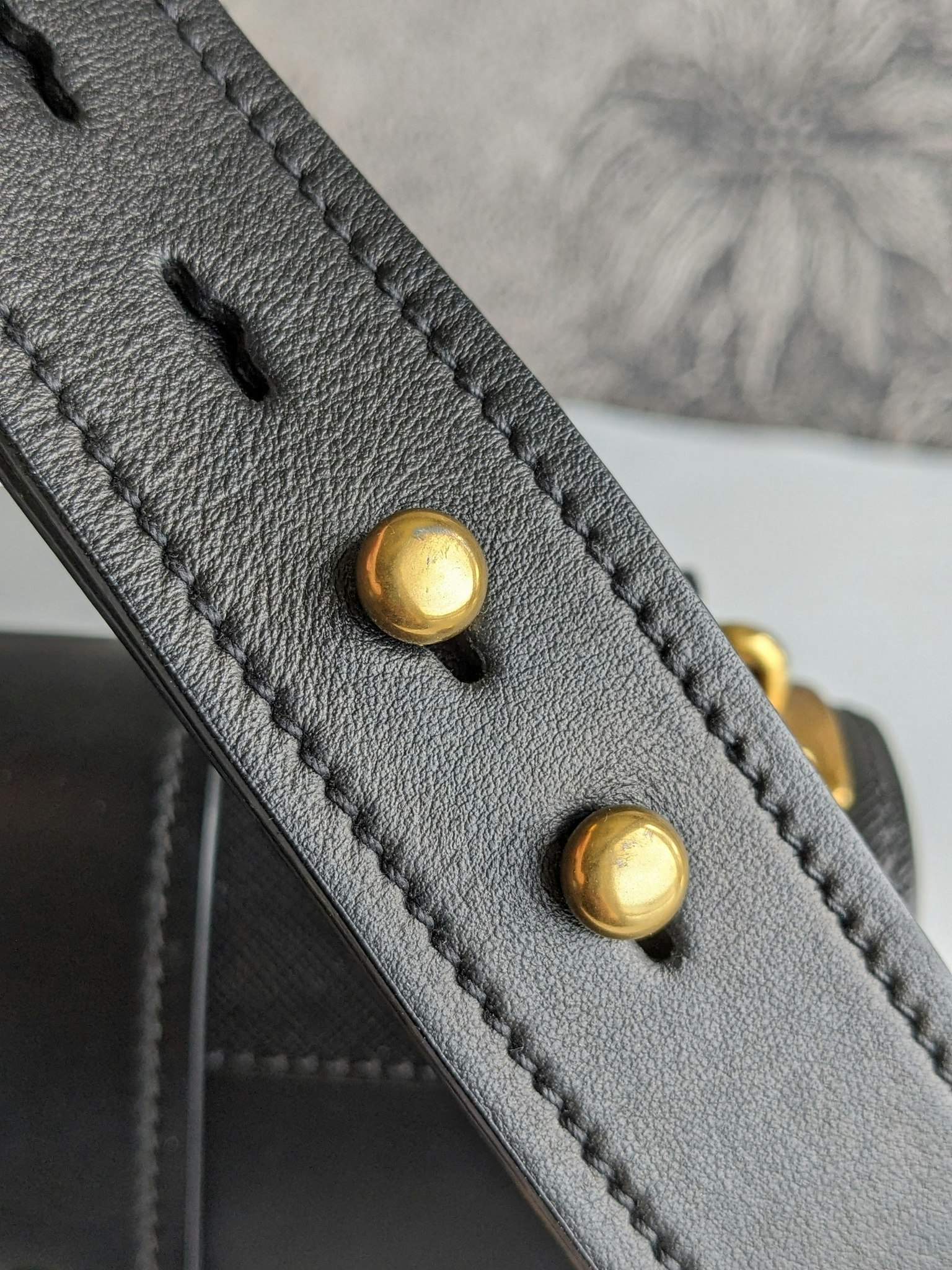 Prada Cahier