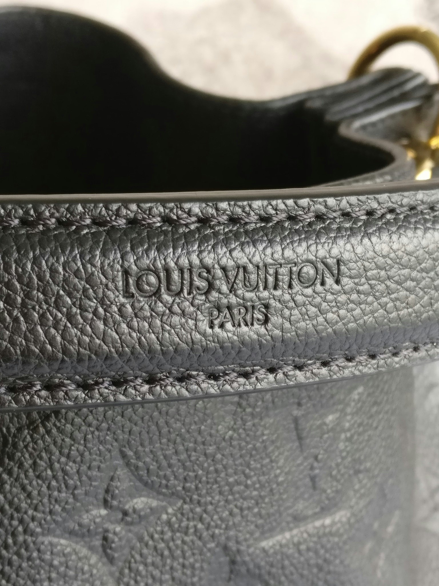 Louis Vuitton Metis Hobo