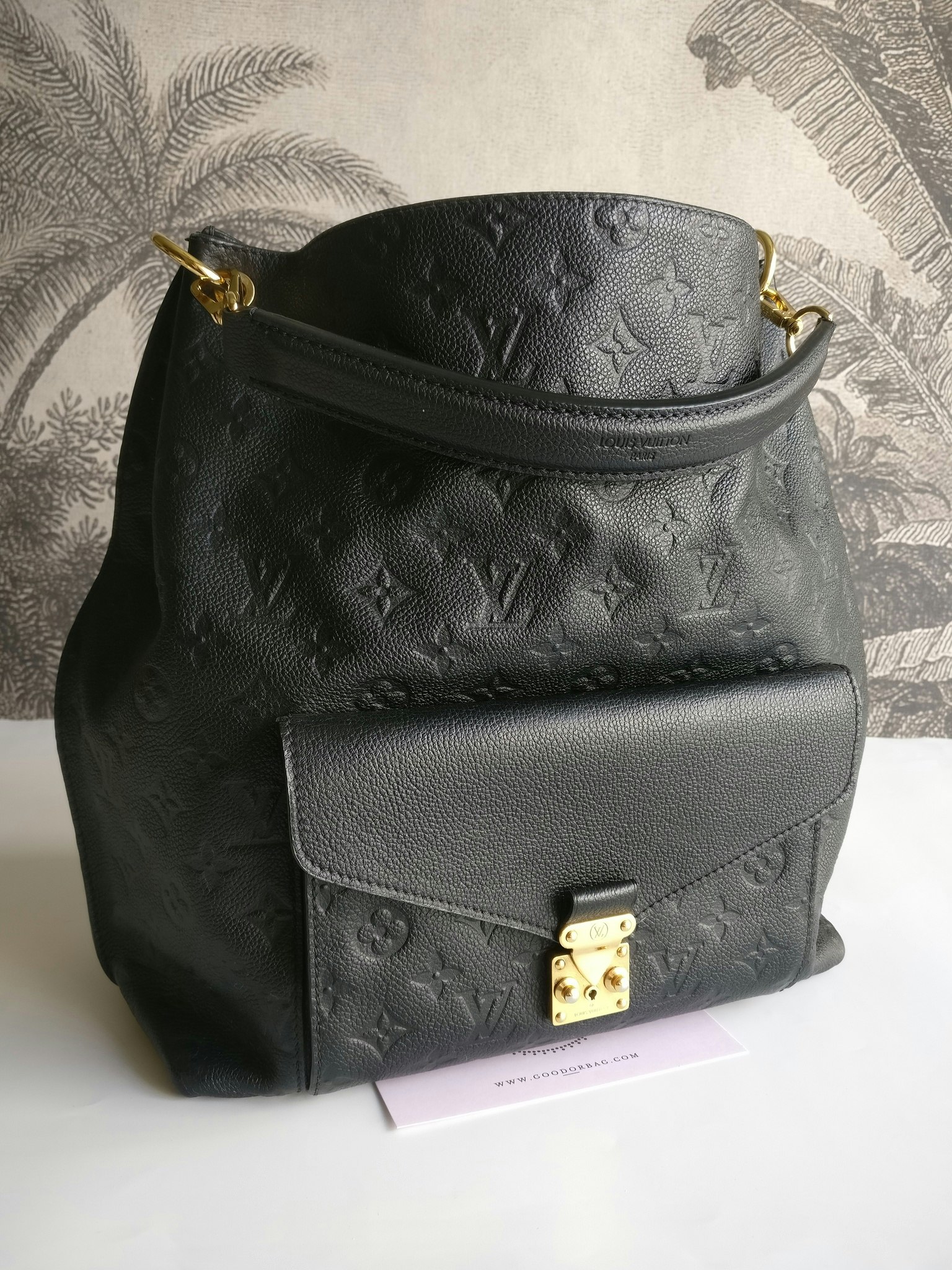 Louis Vuitton Metis Hobo