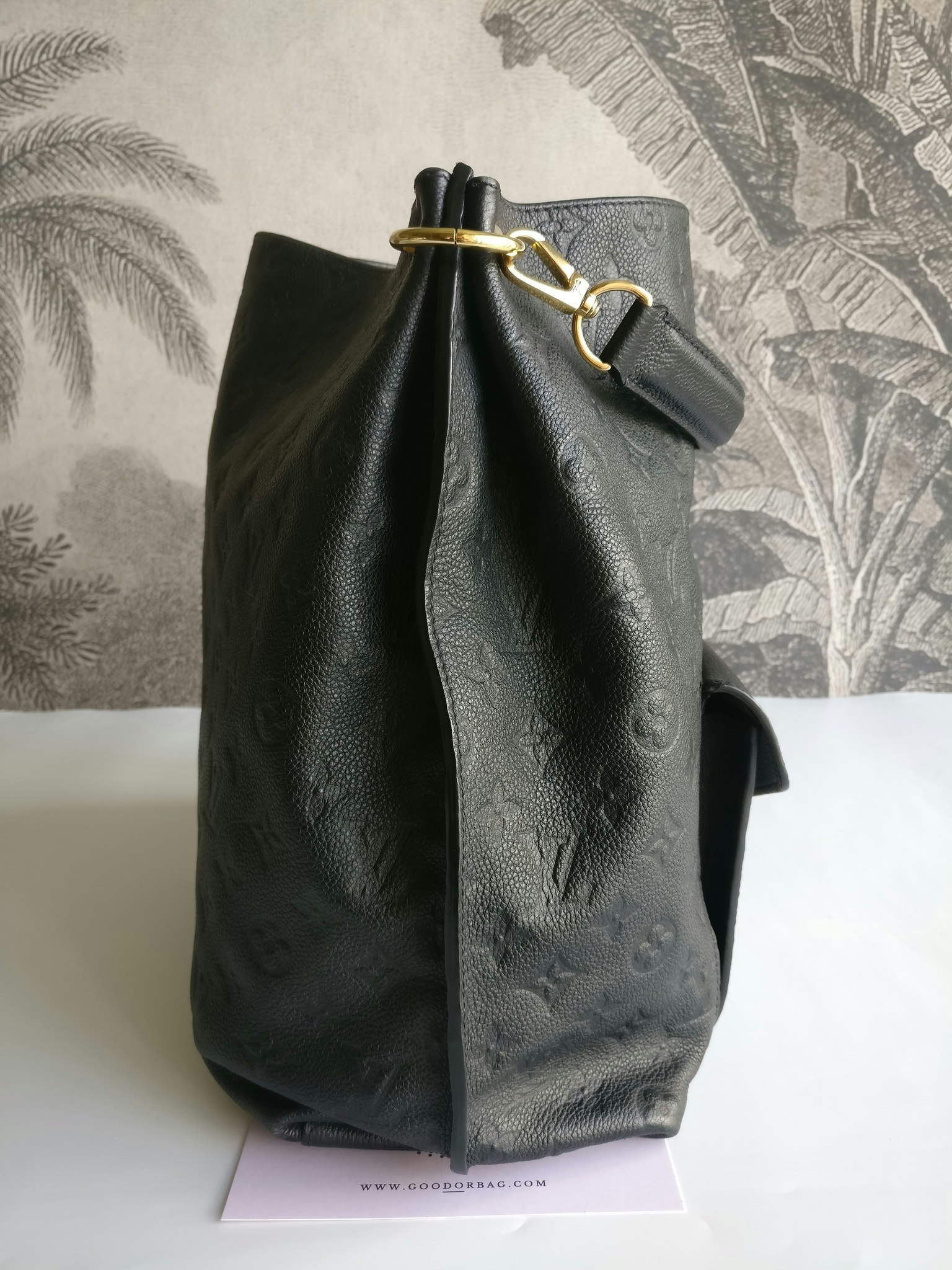 Louis Vuitton Metis Hobo