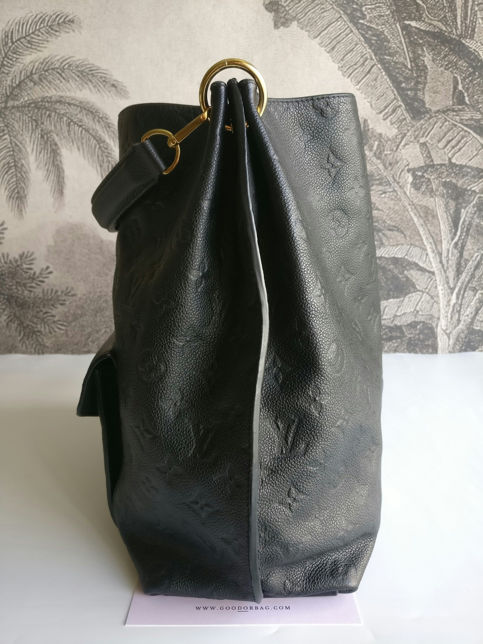 Louis Vuitton Metis Hobo