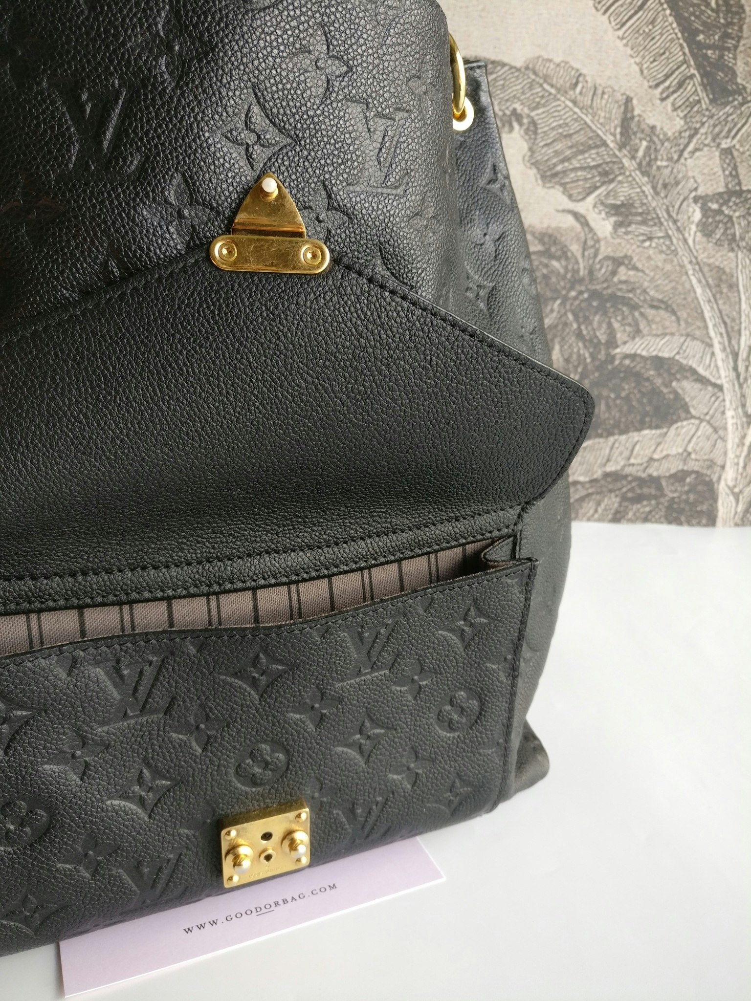 Louis Vuitton Metis Hobo