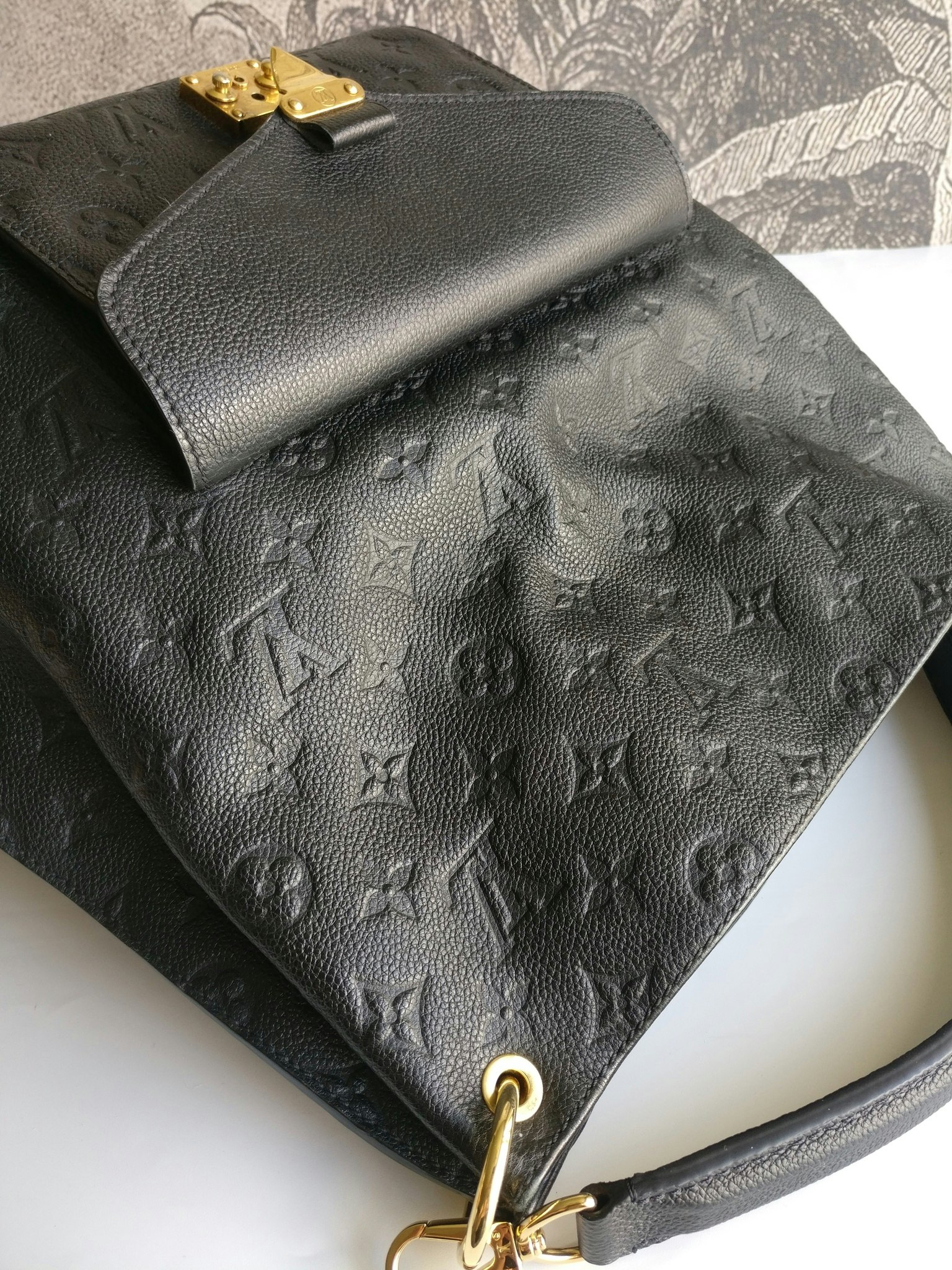 Louis Vuitton Metis Hobo