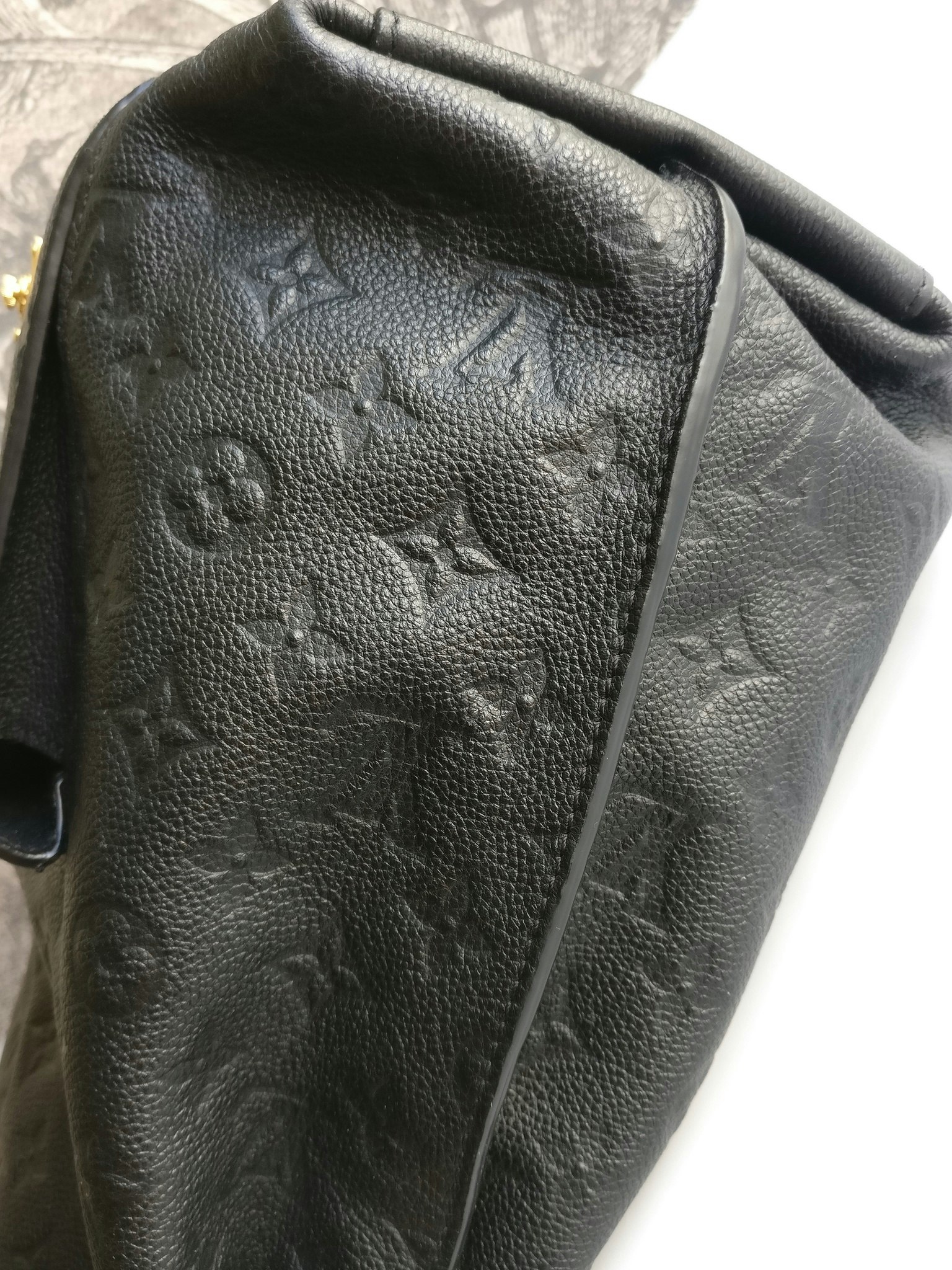 Louis Vuitton Metis Hobo