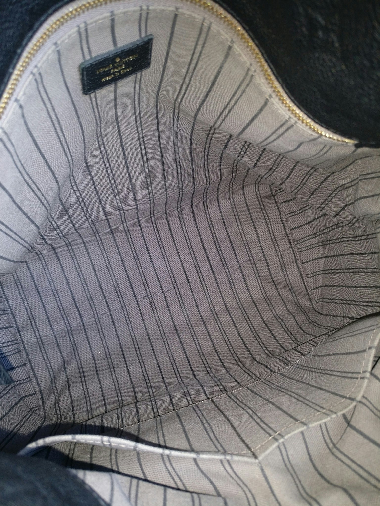 Louis Vuitton Metis Hobo
