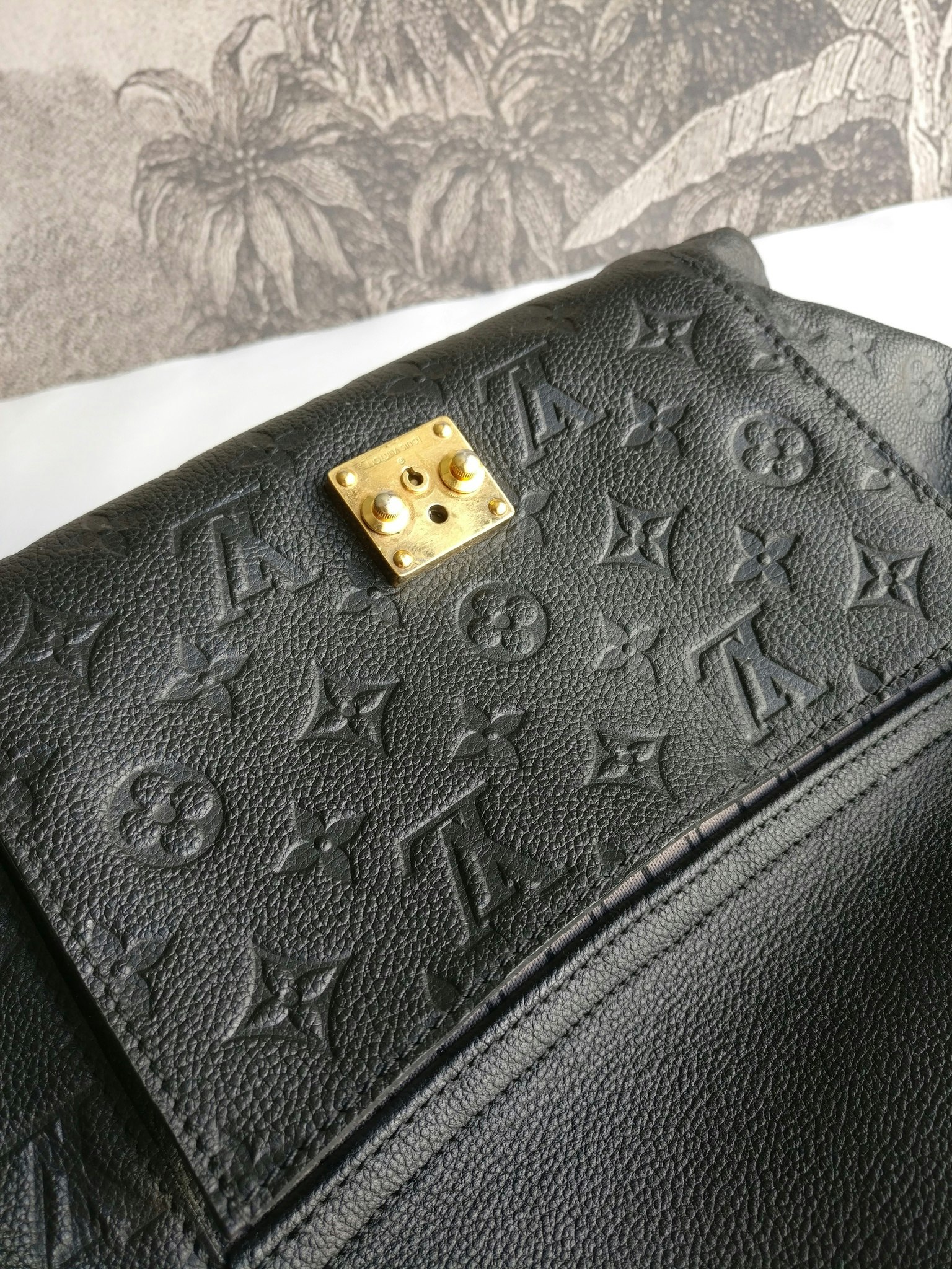 Louis Vuitton Metis Hobo