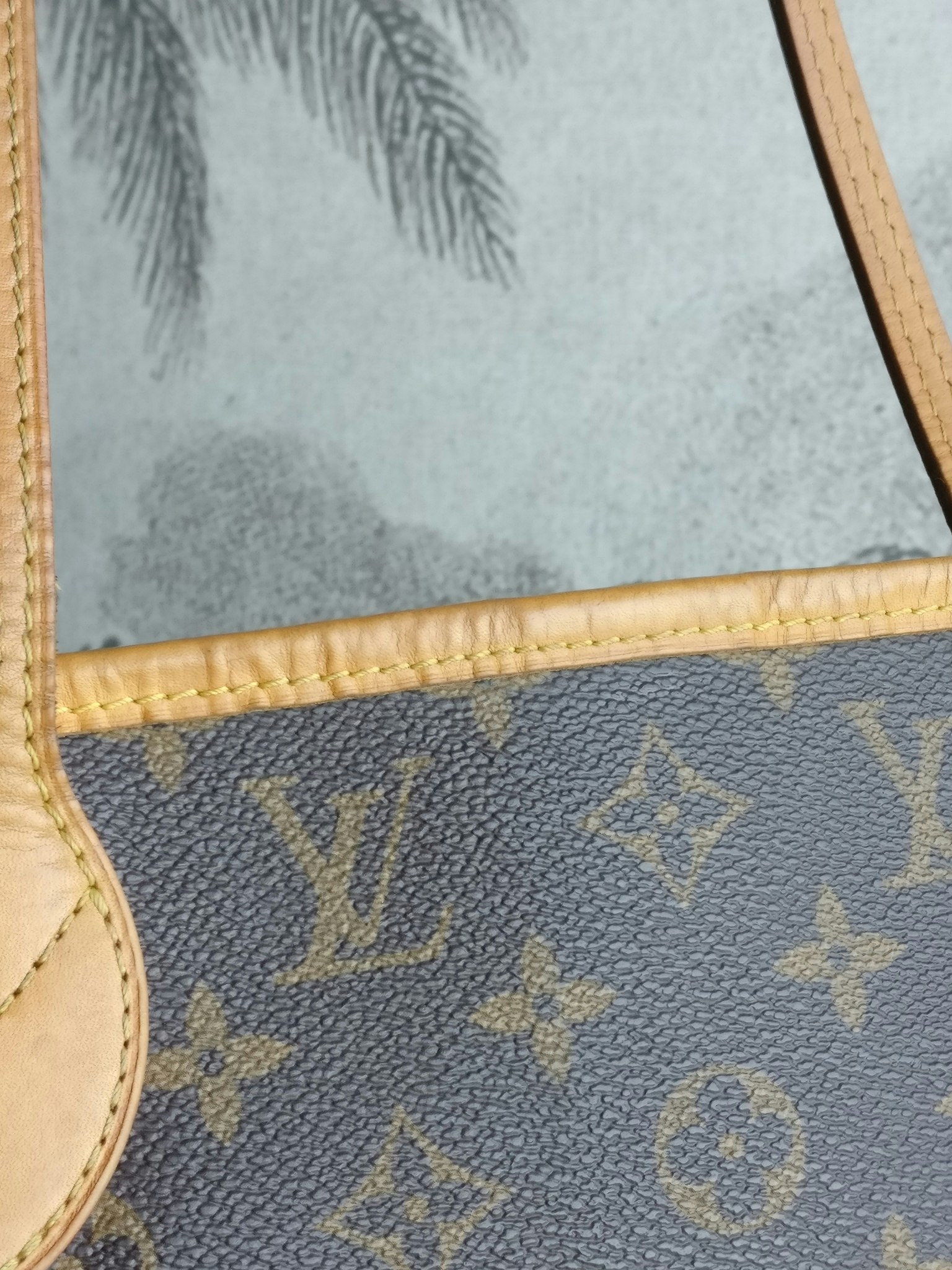 Louis Vuitton Neverfull MM