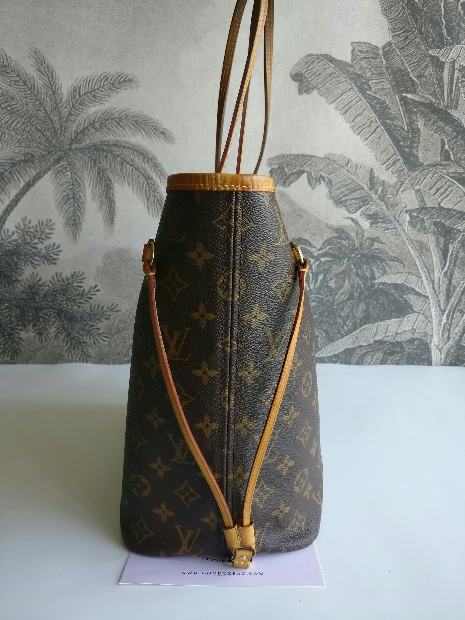 Louis Vuitton Neverfull MM