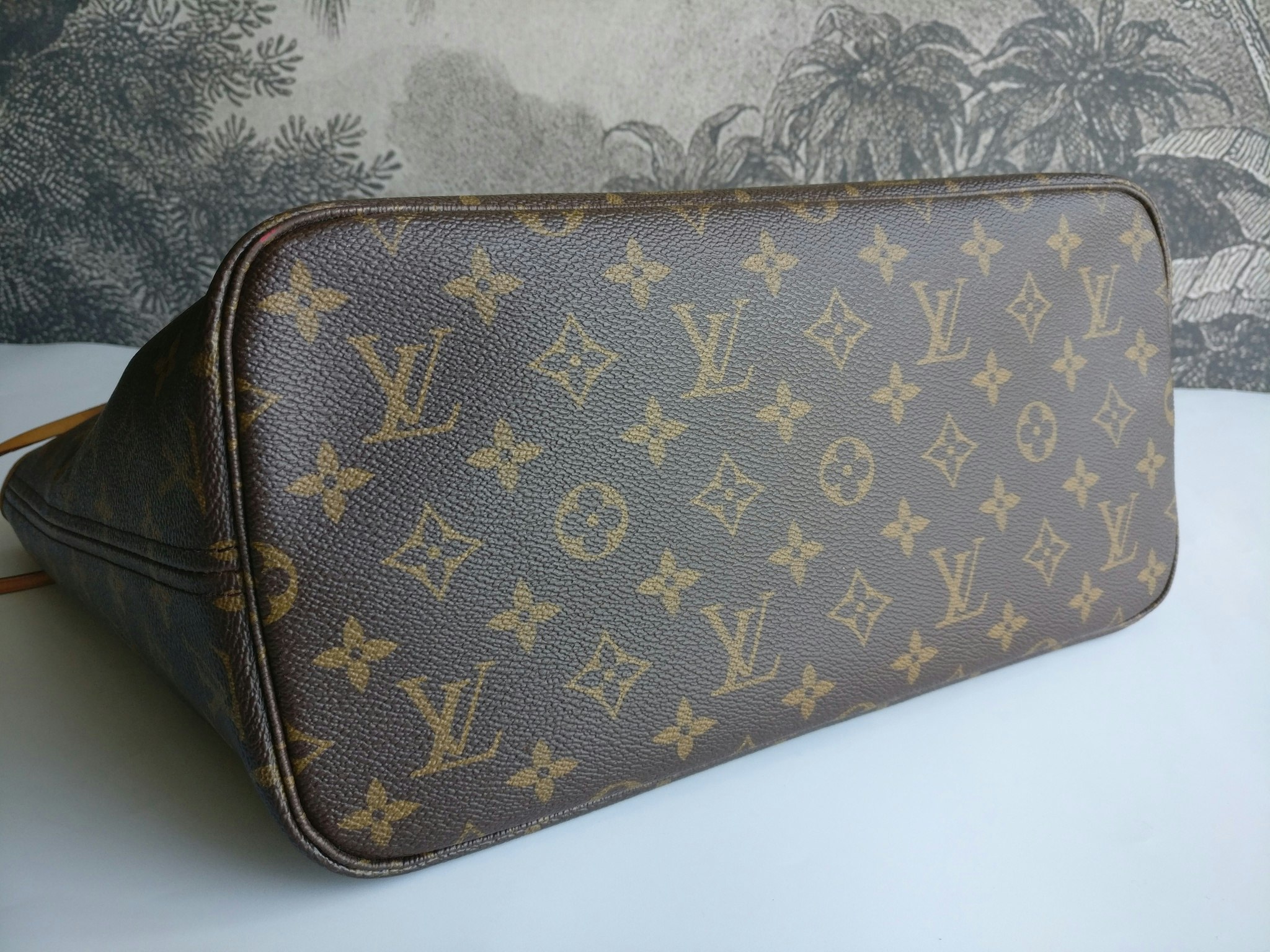 Louis Vuitton Neverfull MM