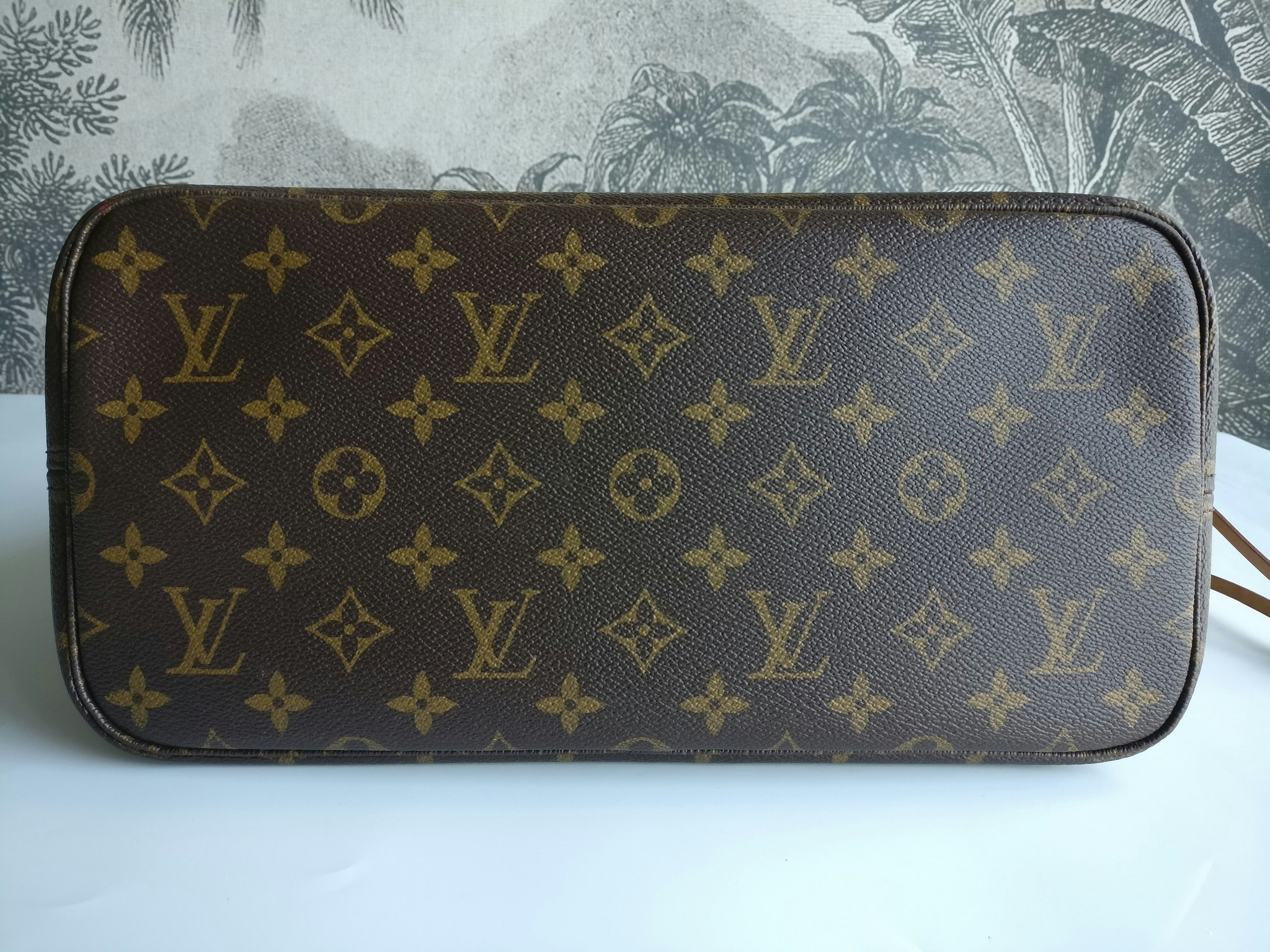 Louis Vuitton Neverfull MM