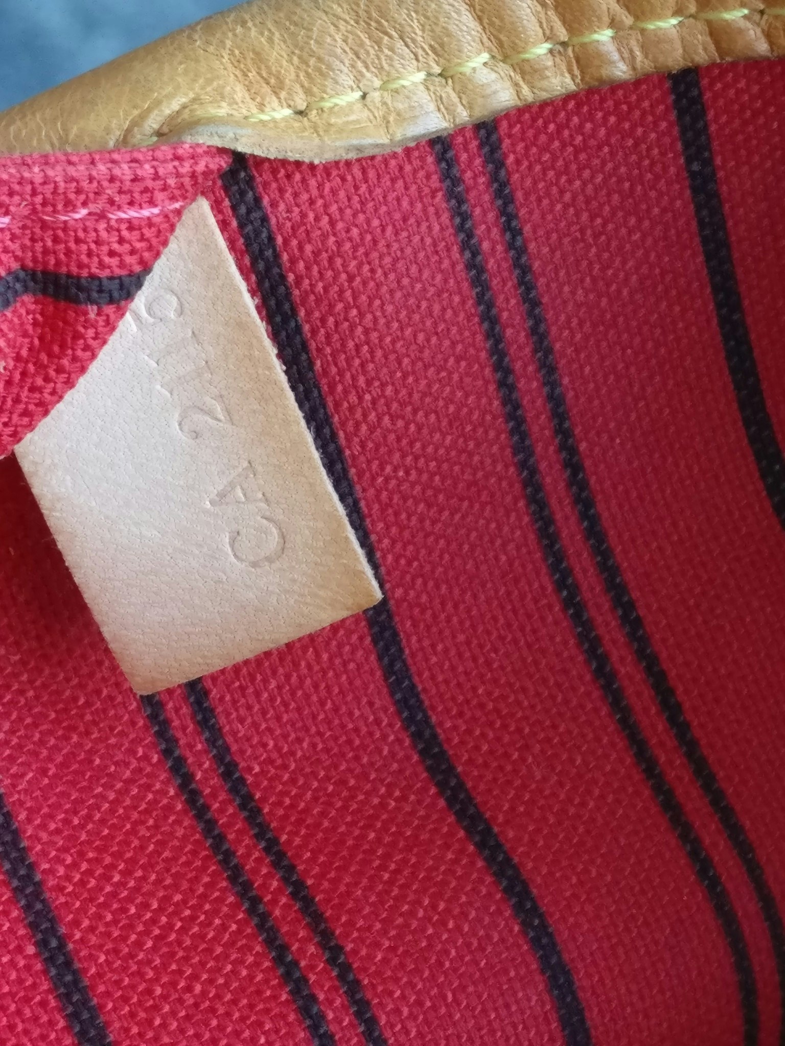 Louis Vuitton Neverfull MM