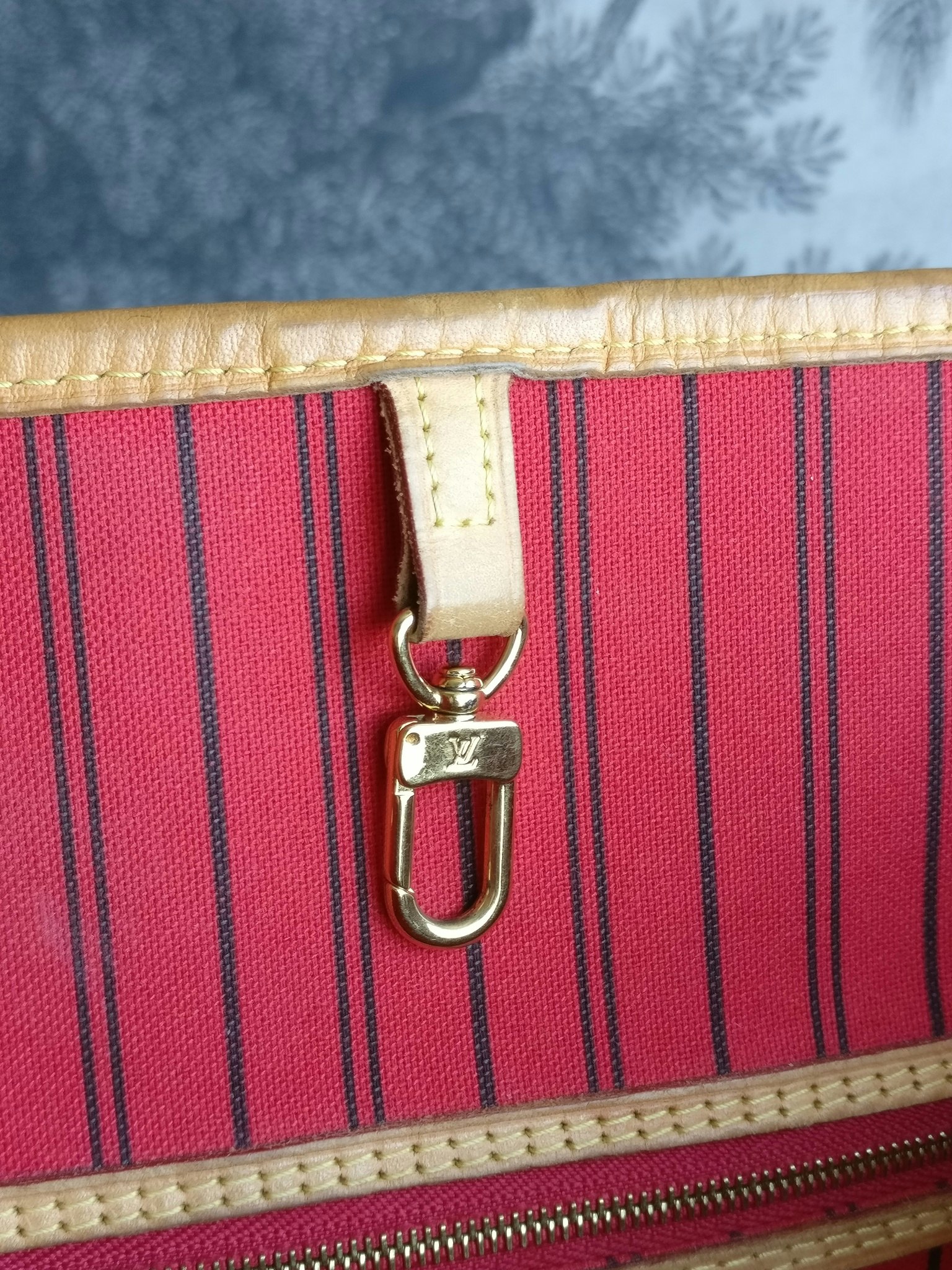 Louis Vuitton Neverfull MM