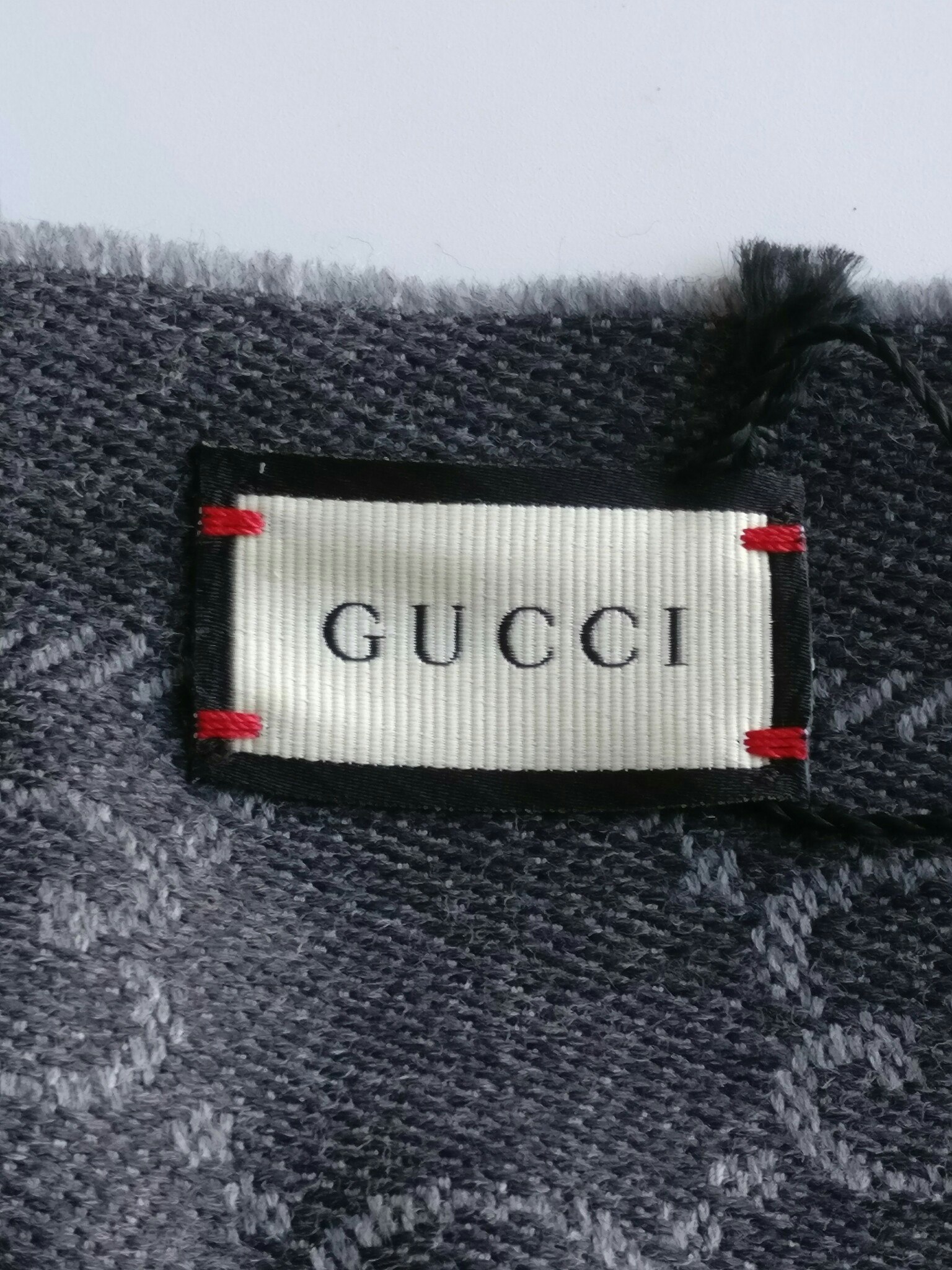 Gucci  GG Jacquard Knitted Wool Scarf