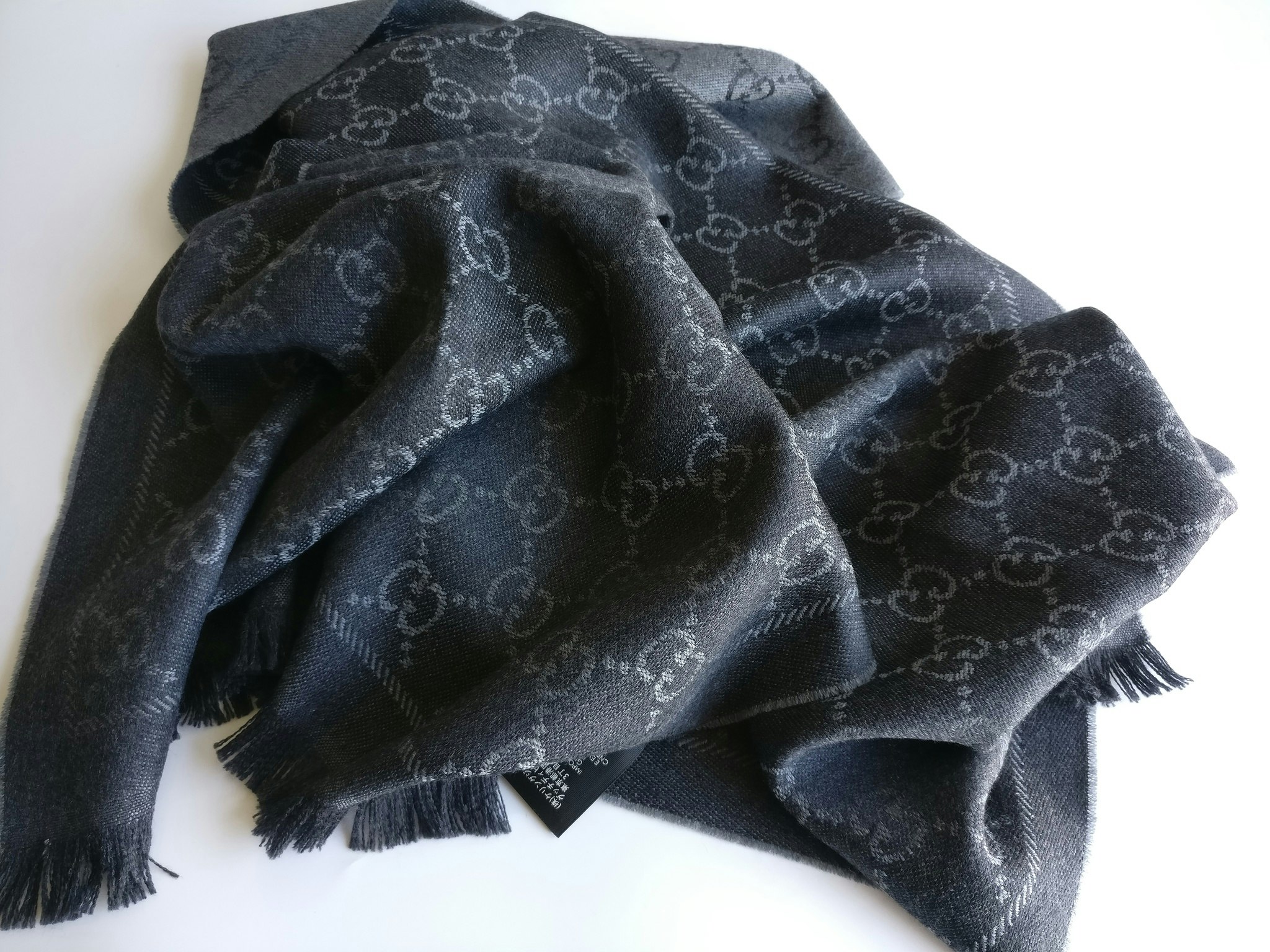 Gucci  GG Jacquard Knitted Wool Scarf