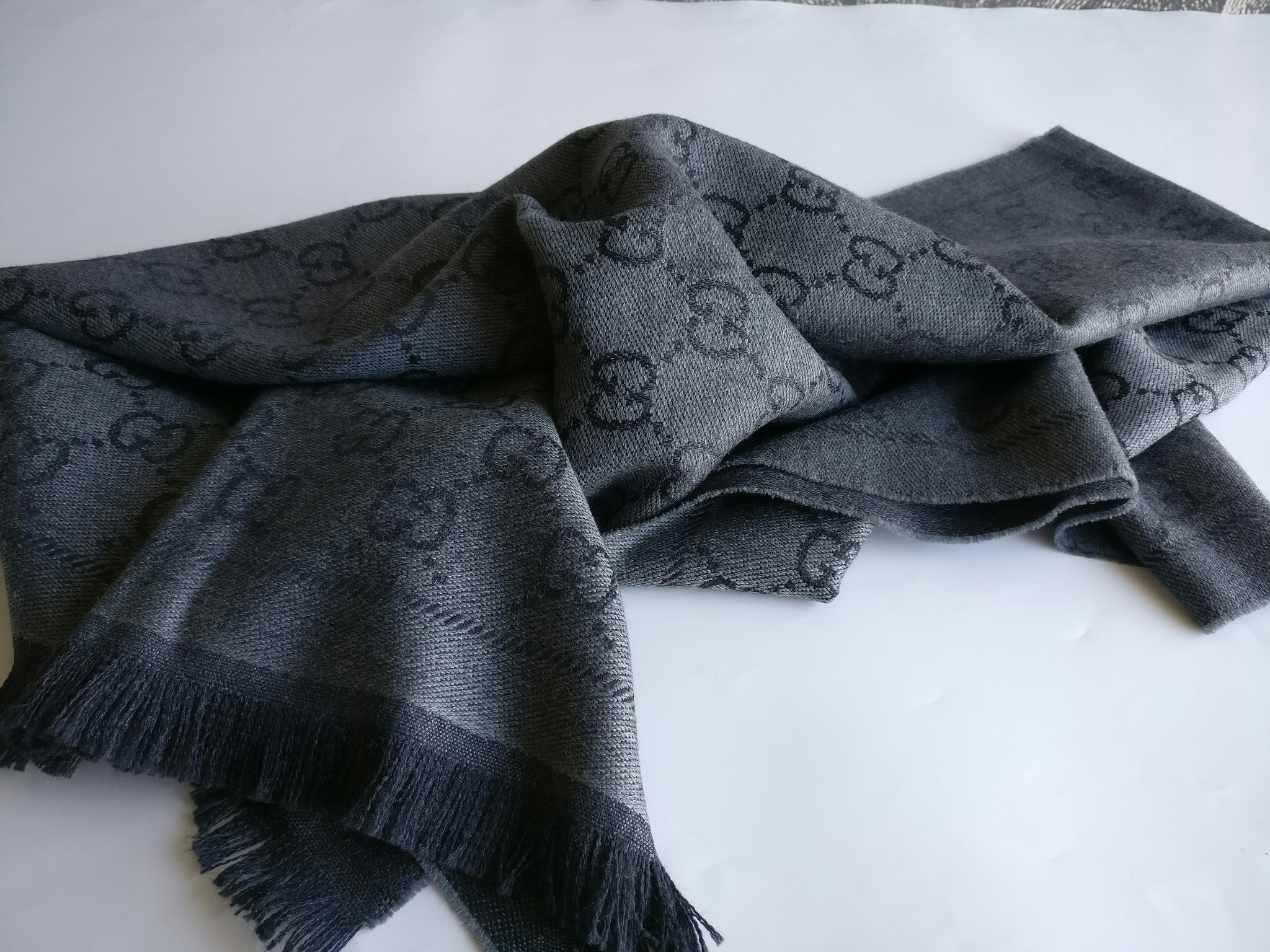 Gucci  GG Jacquard Knitted Wool Scarf