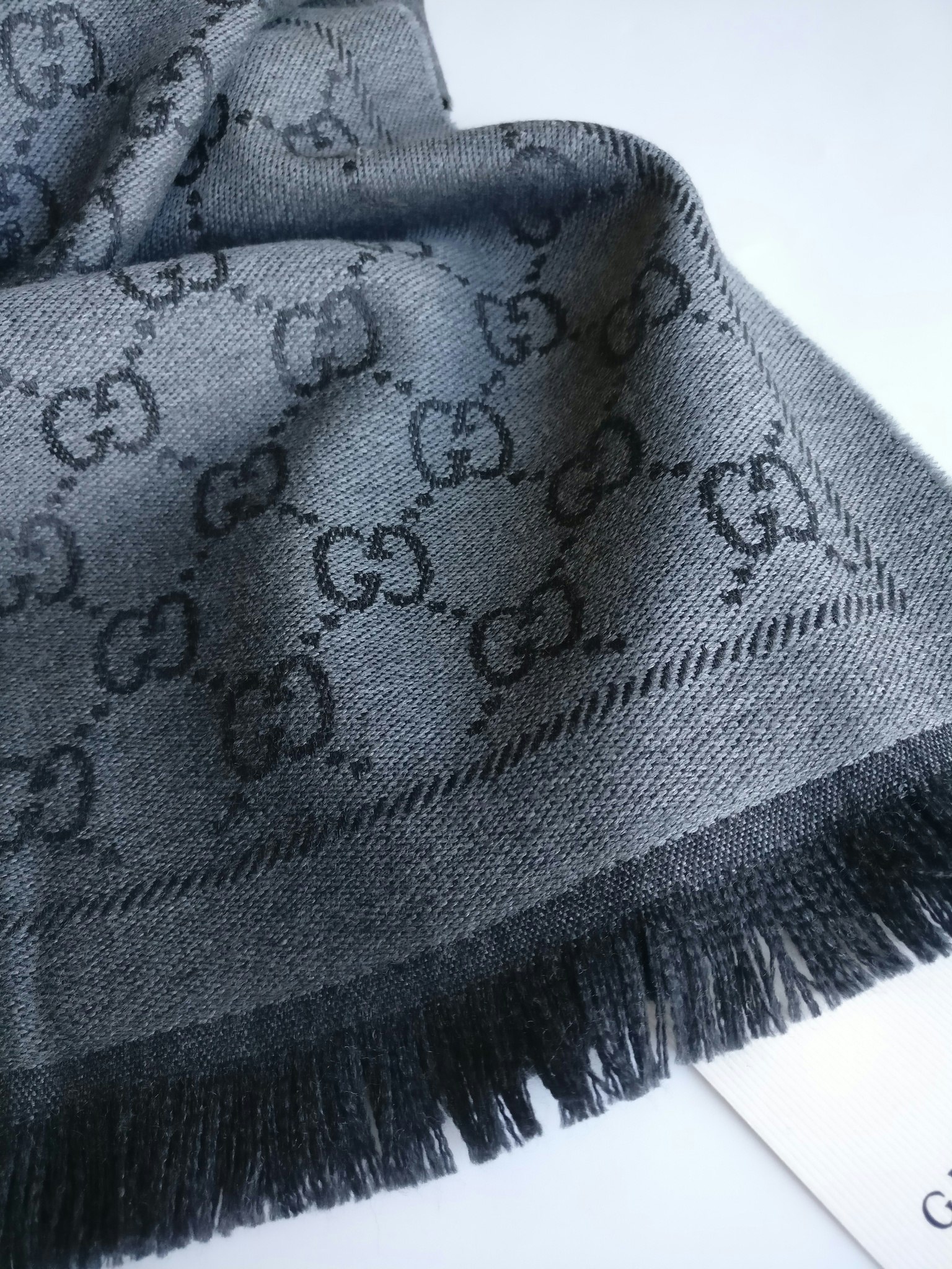 Gucci  GG Jacquard Knitted Wool Scarf