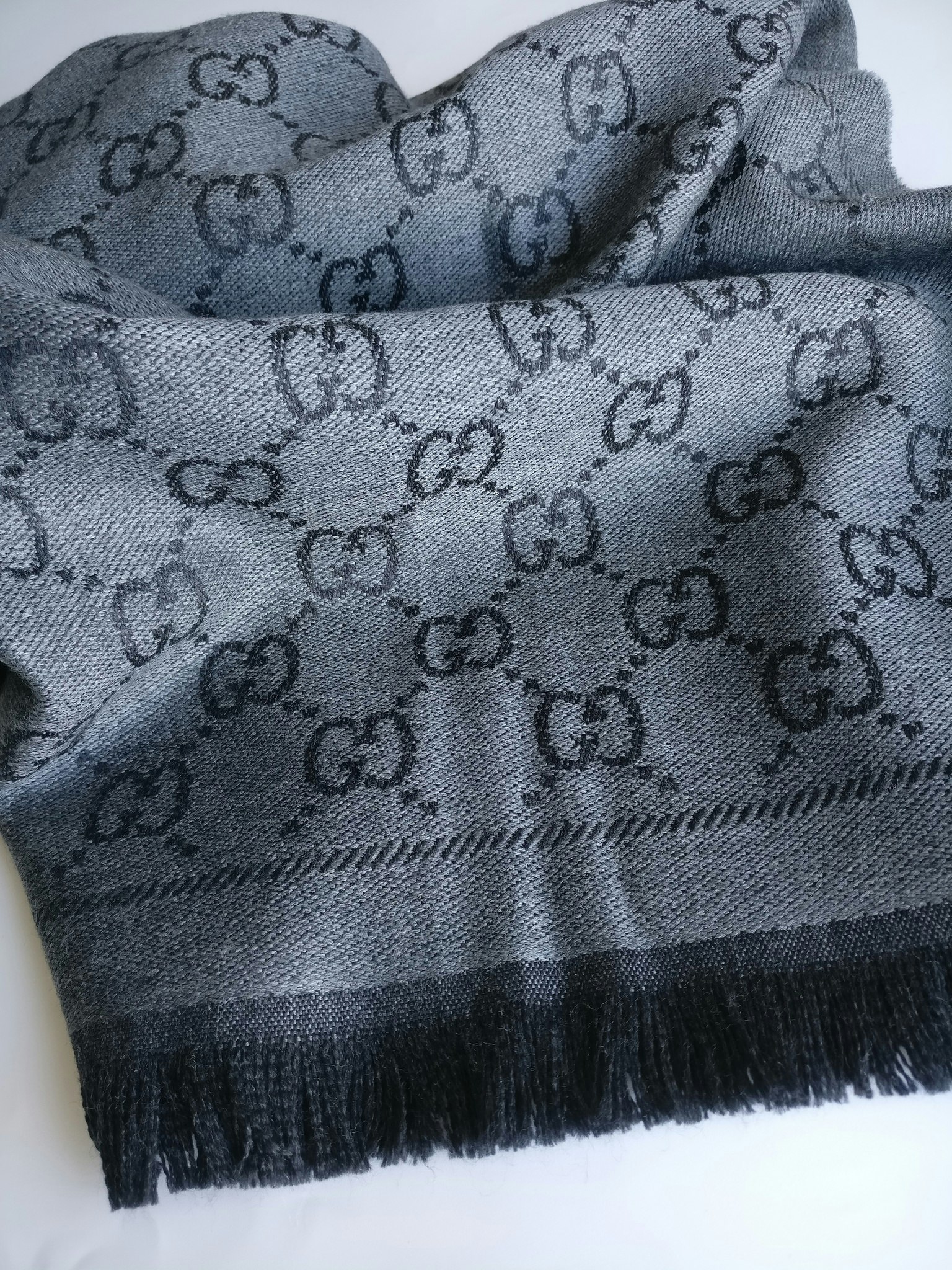 Gucci  GG Jacquard Knitted Wool Scarf
