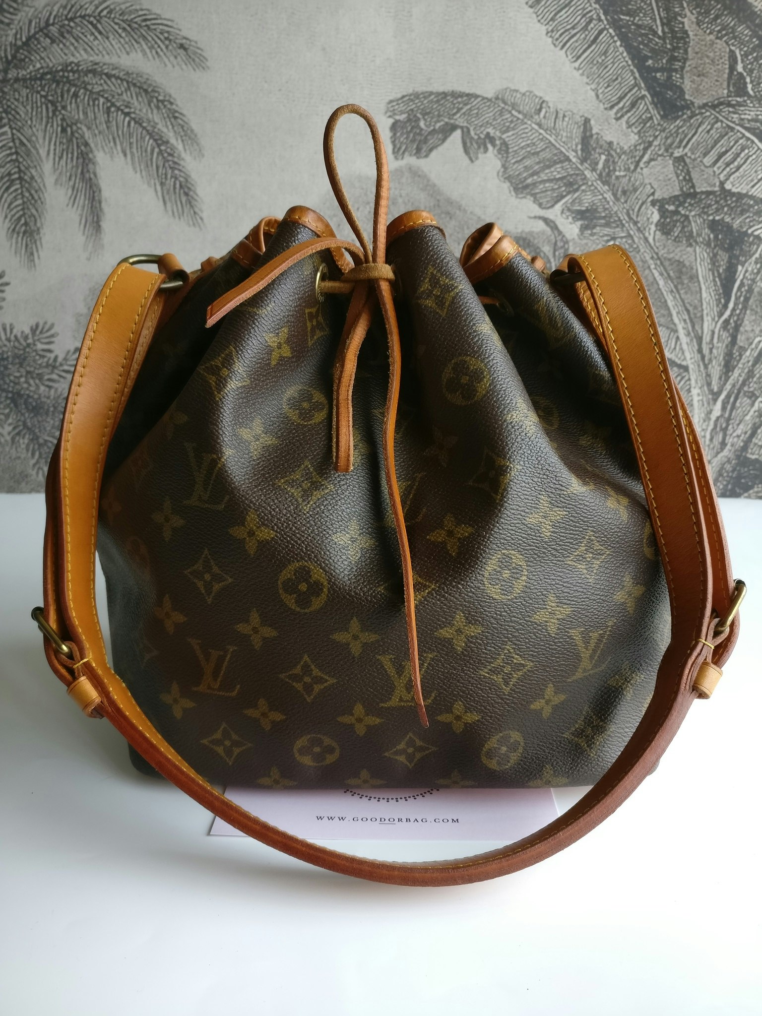 Louis Vuitton Petit Noé