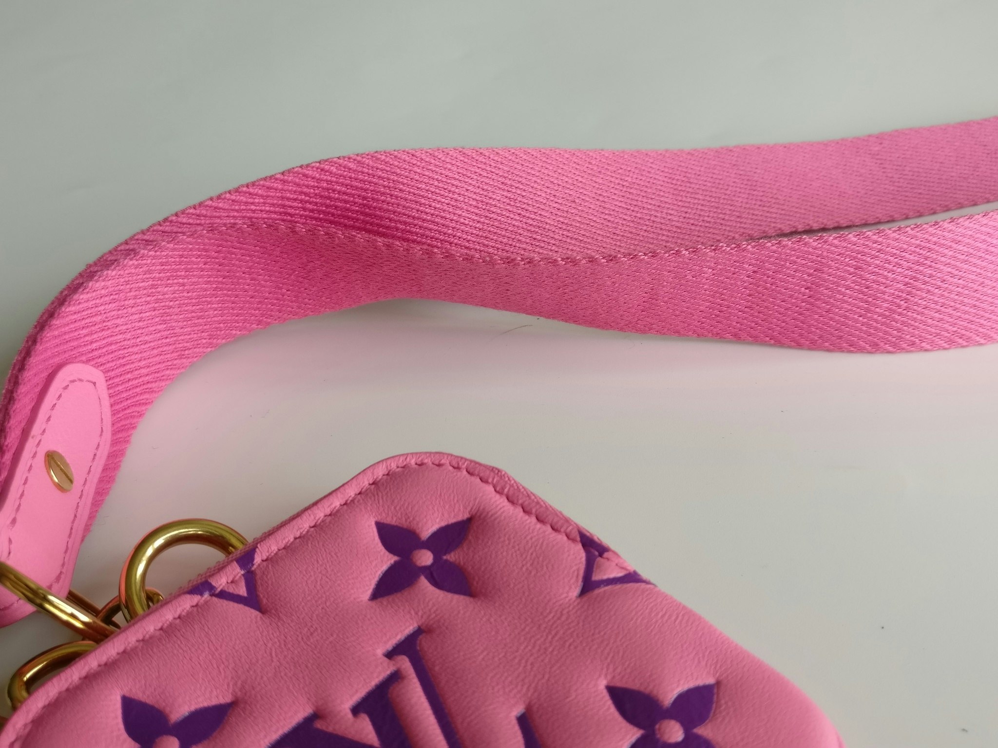 Louis Vuitton Lanyard Multipochette Key Holder