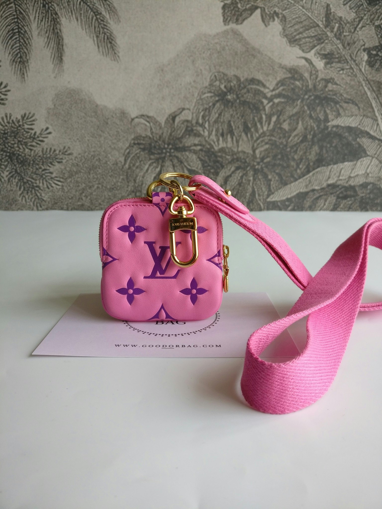 Louis Vuitton Lanyard Multipochette Key Holder