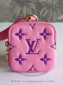Louis Vuitton Lanyard Multipochette Key Holder