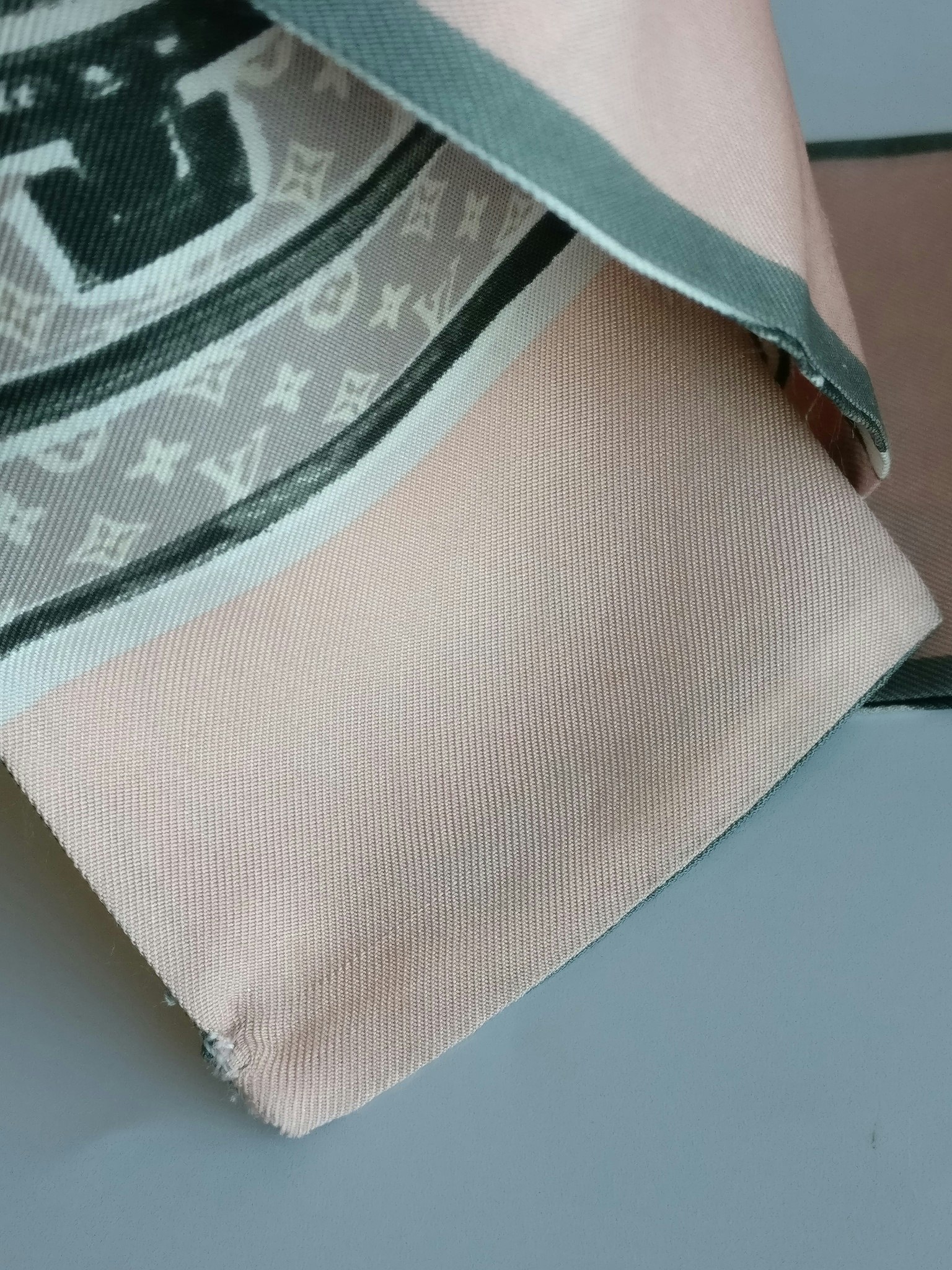 Louis Vuitton Silk Bandeau Trunks Rose Poudre