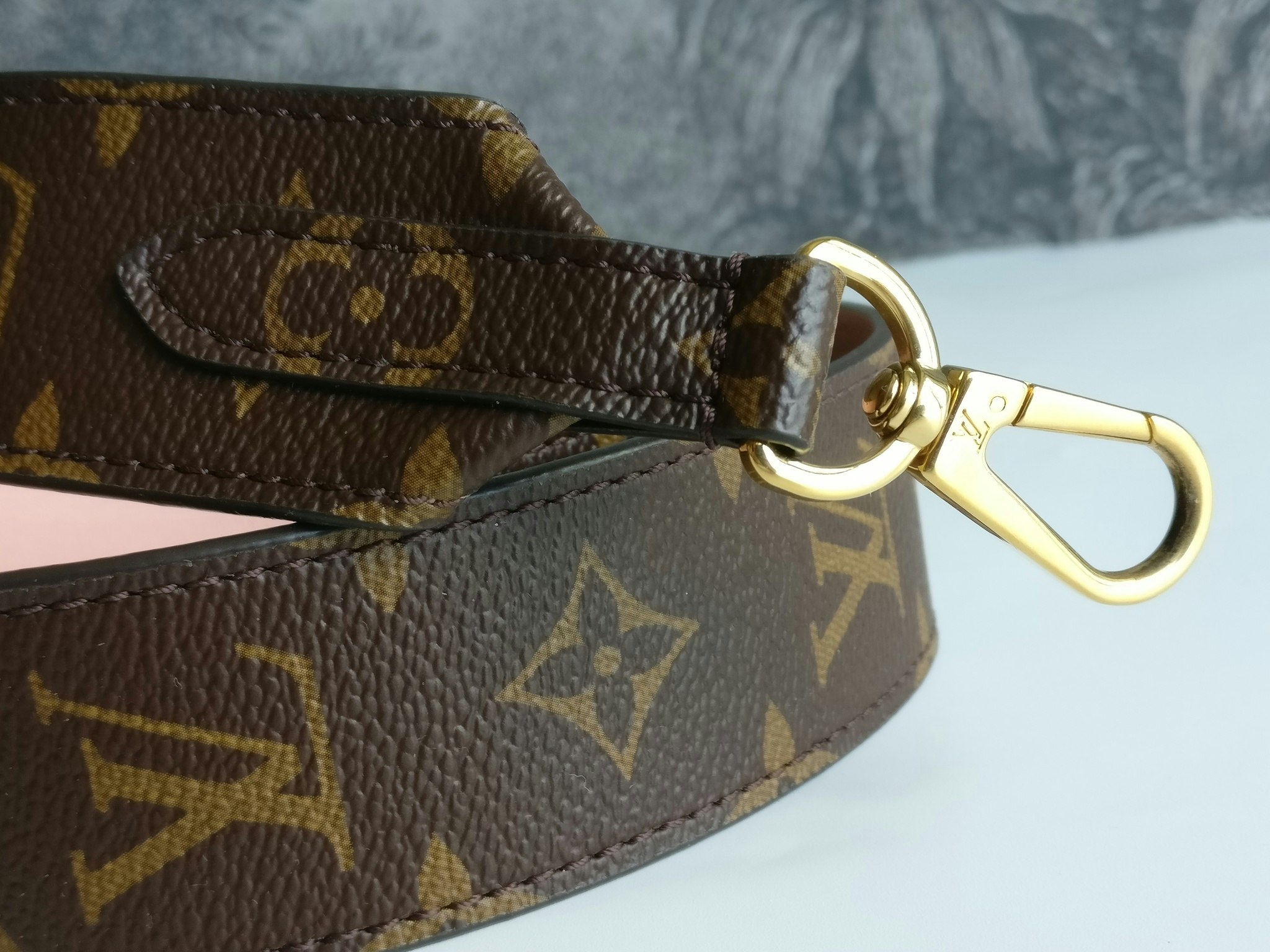 Louis Vuitton Shoulder Strap Monogram Rose Poudre