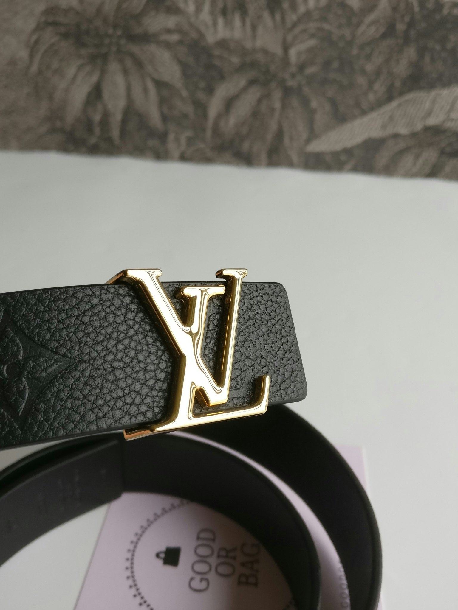 Louis Vuitton LV Iconic 30mm Reversible belt empreinte