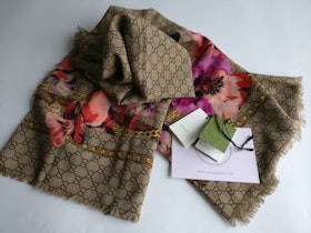 Gucci GG Panshie Shawl