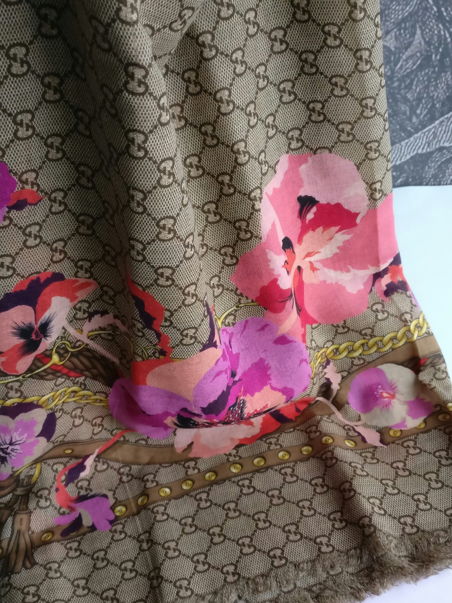 Gucci GG Panshie Shawl