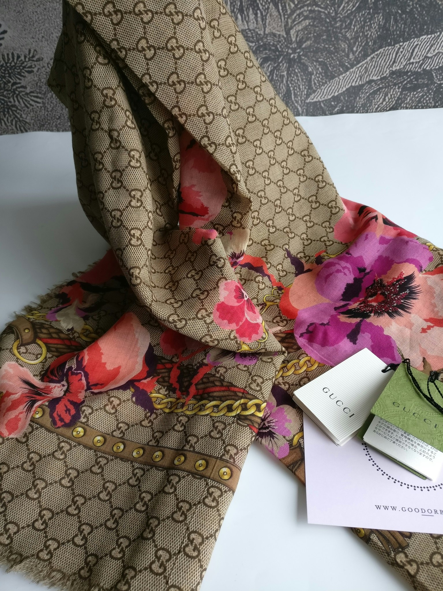 Gucci GG Panshie Shawl