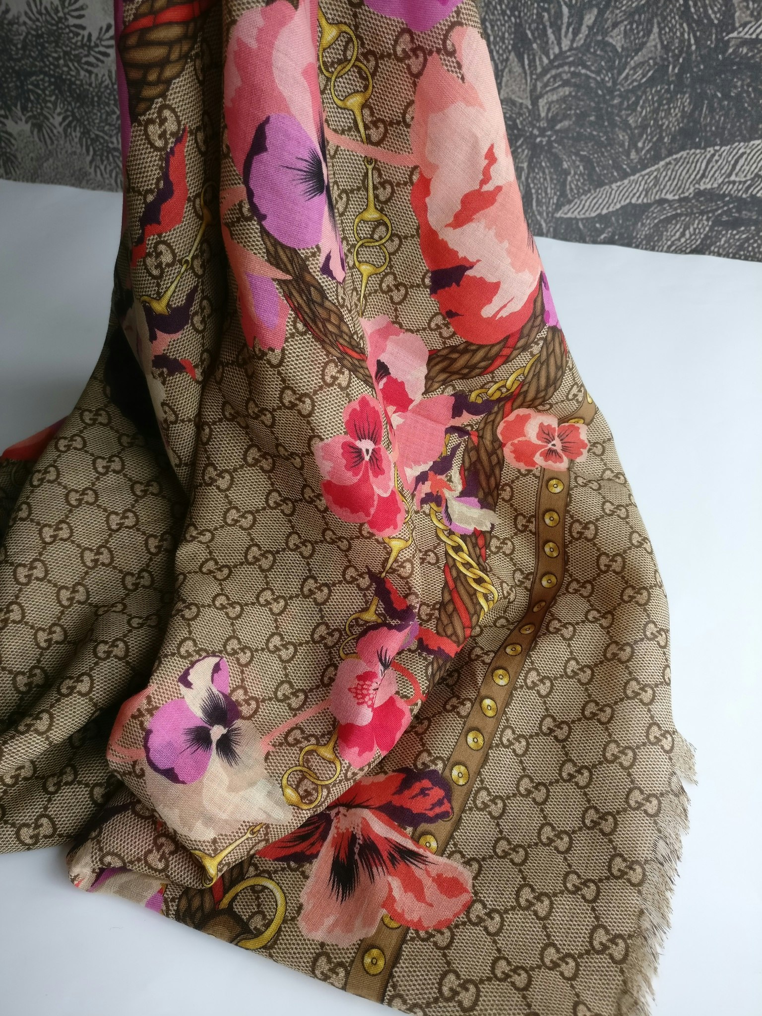 Gucci GG Panshie Shawl
