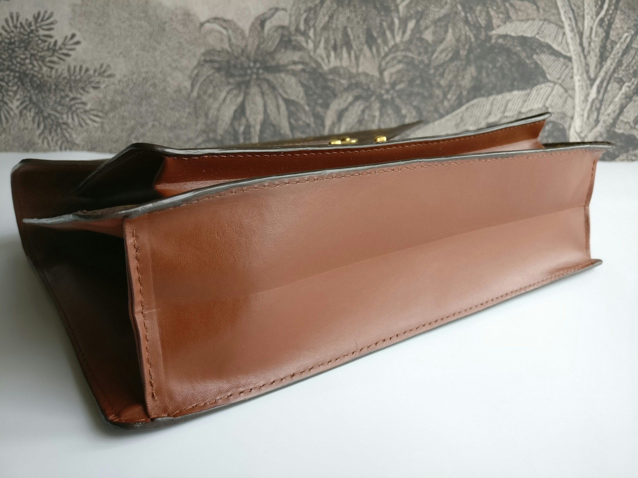 Louis Vuitton Monceau 28