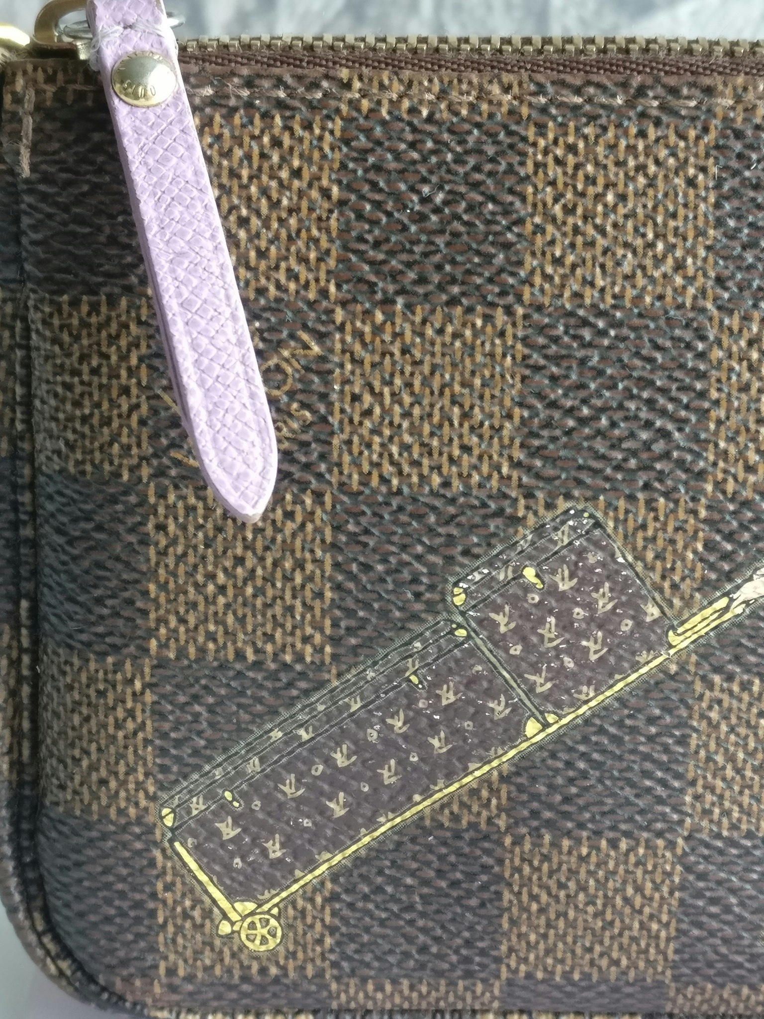 Louis Vuitton Illustre Mini Pochette Bellboy