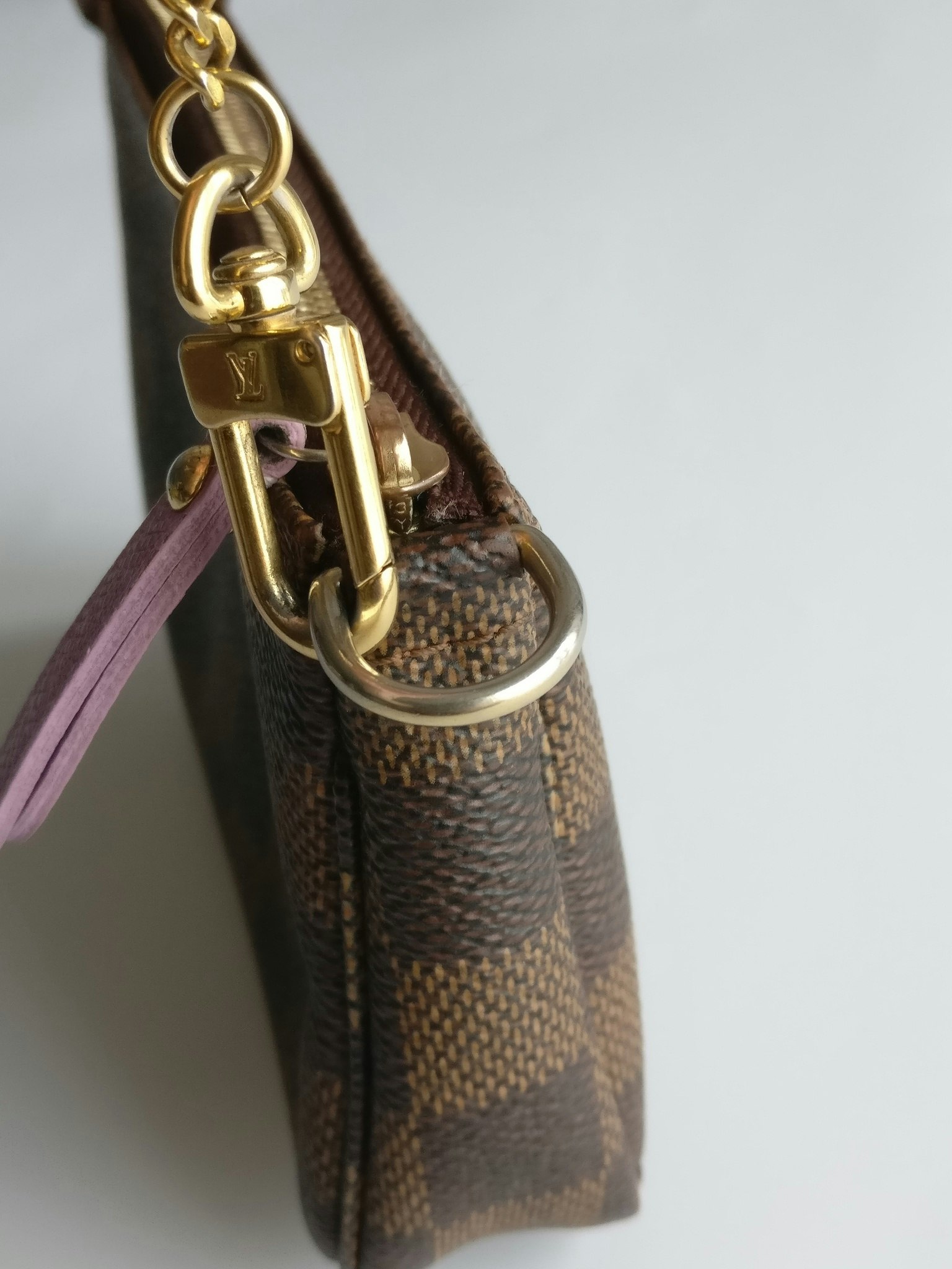 Louis Vuitton Illustre Mini Pochette Bellboy