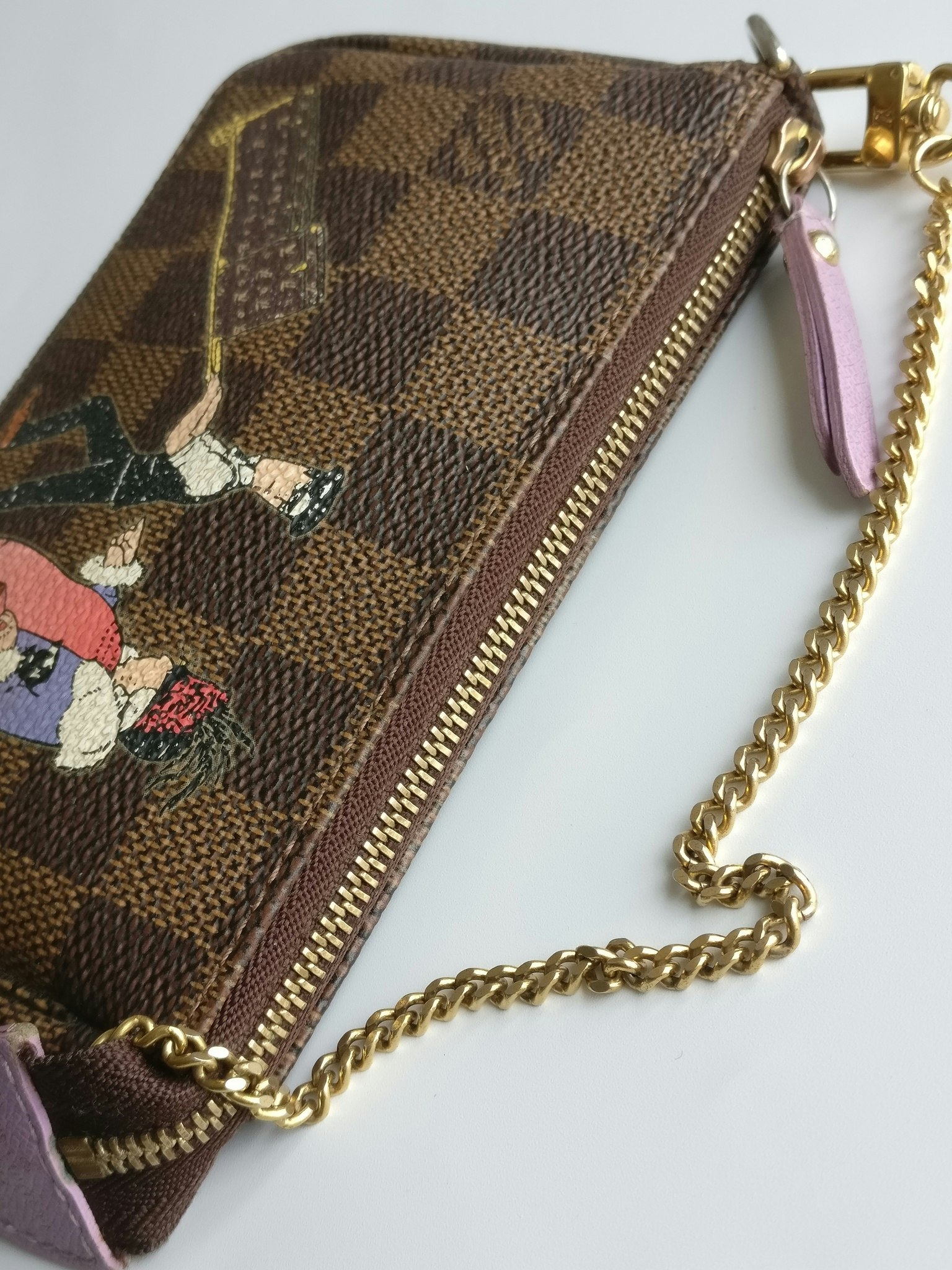 Louis Vuitton Illustre Mini Pochette Bellboy