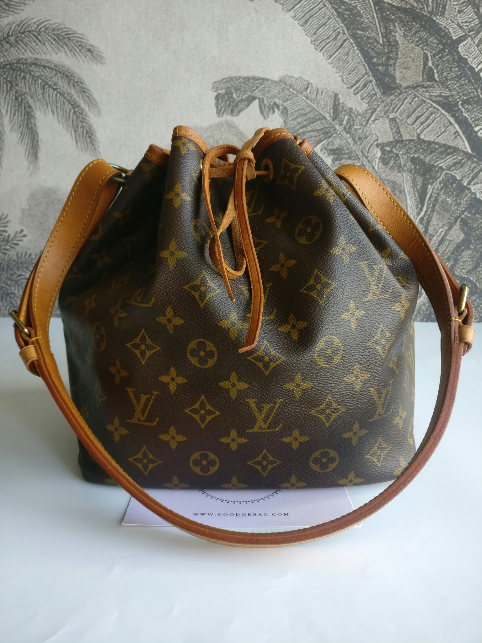 Louis Vuitton Petit Noé