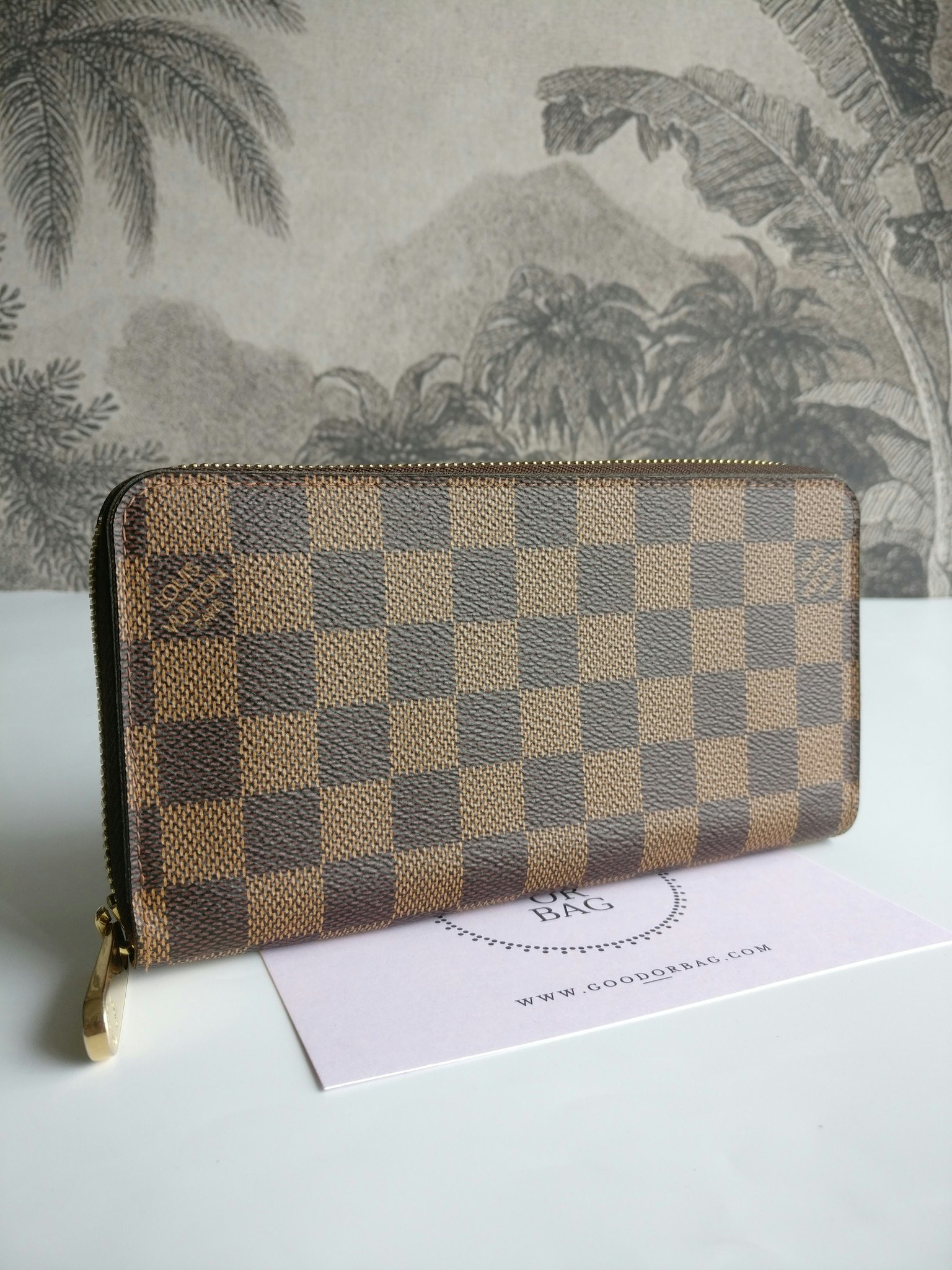 Louis Vuitton Zippy Wallet