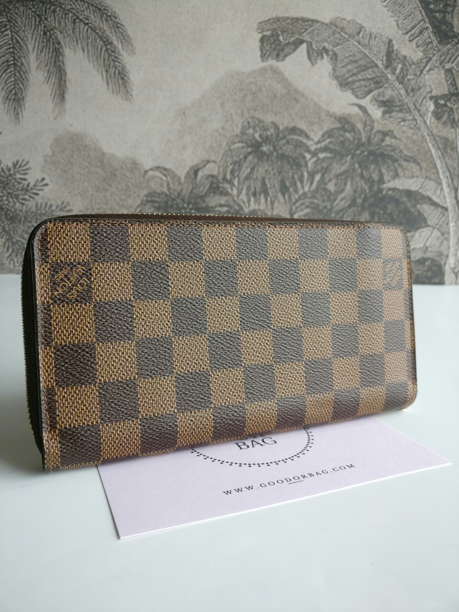 Louis Vuitton Zippy Wallet