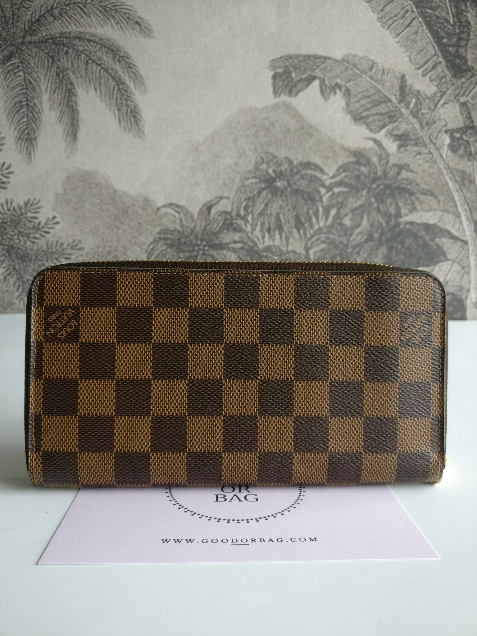 Louis Vuitton Zippy Wallet
