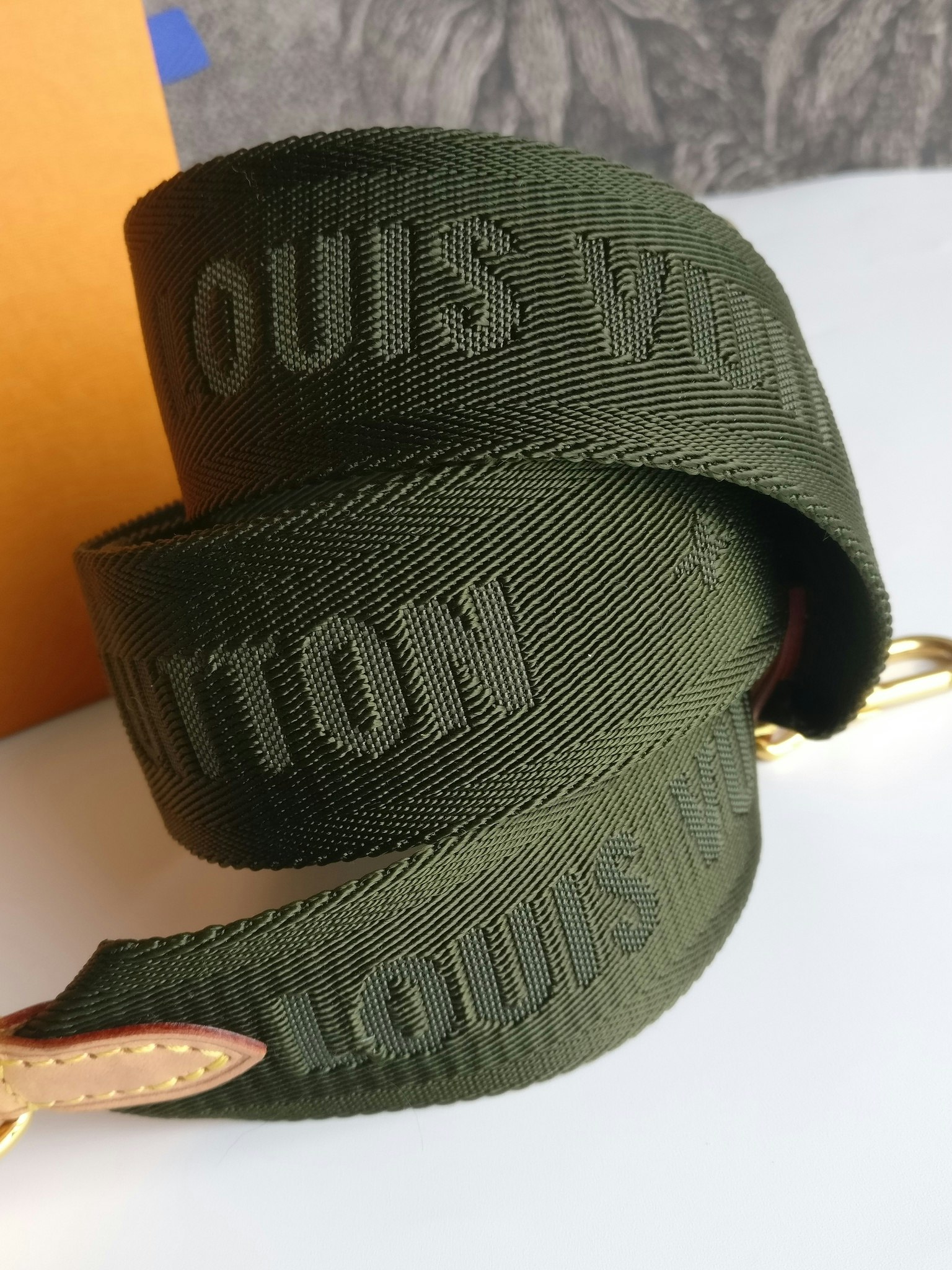 Louis Vuitton Bandouliere shoulder strap