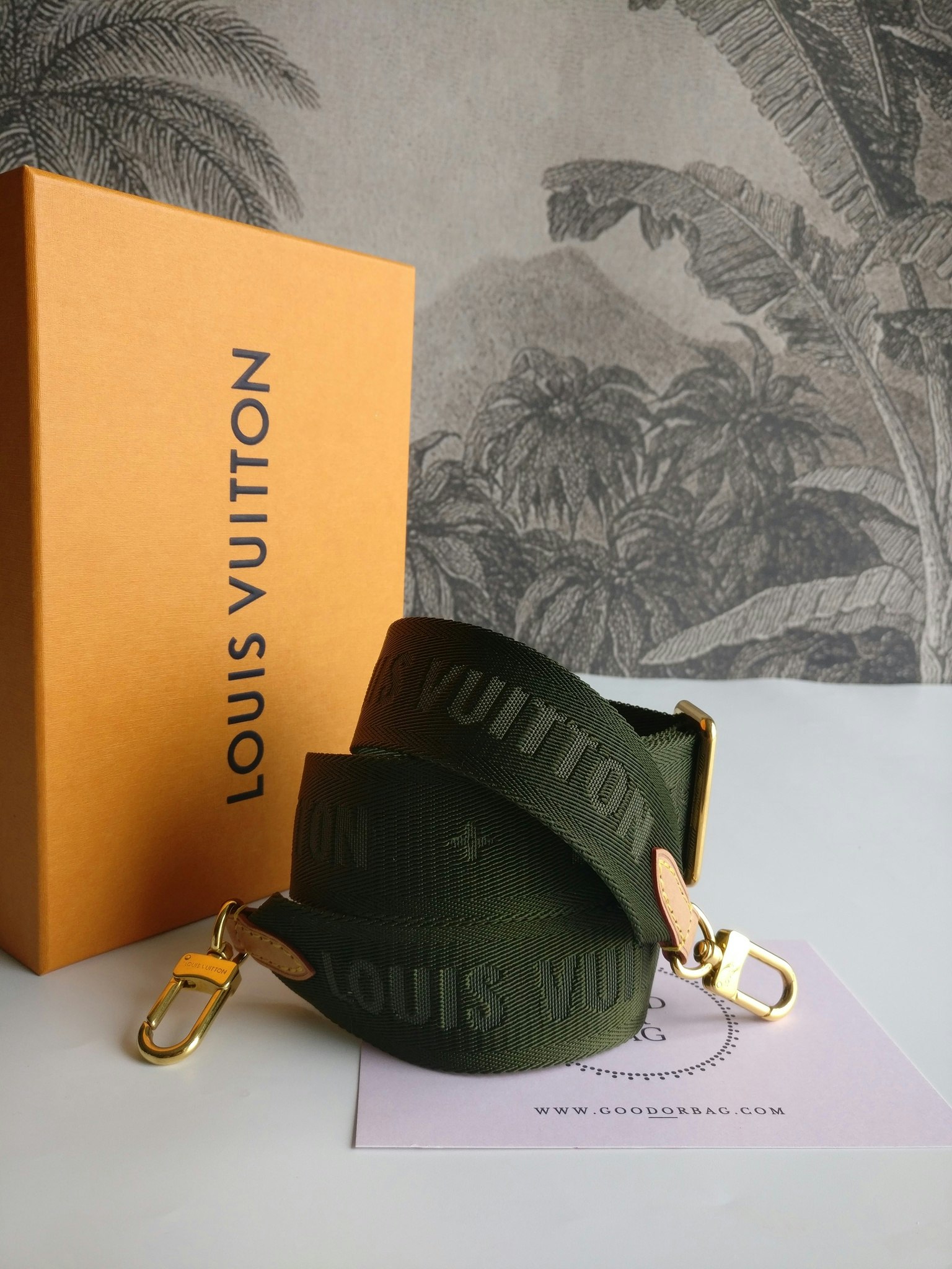 Louis Vuitton Bandouliere shoulder strap