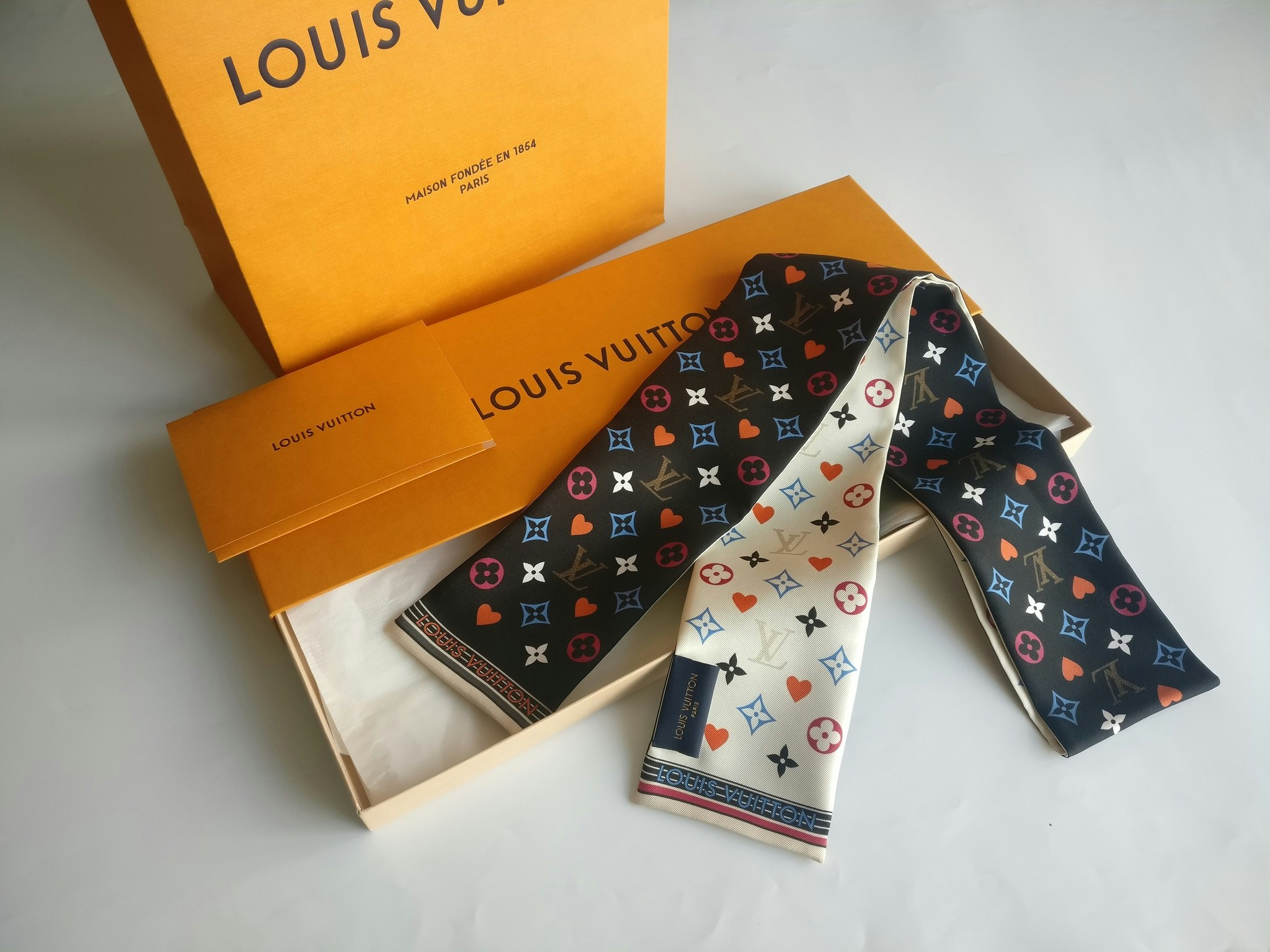 Louis Vuitton Game On Bandeau Limited Edition