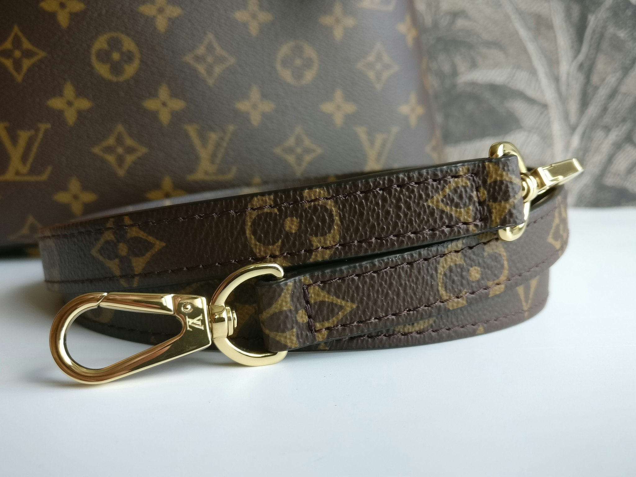 Louis Vuitton Montaigne BB